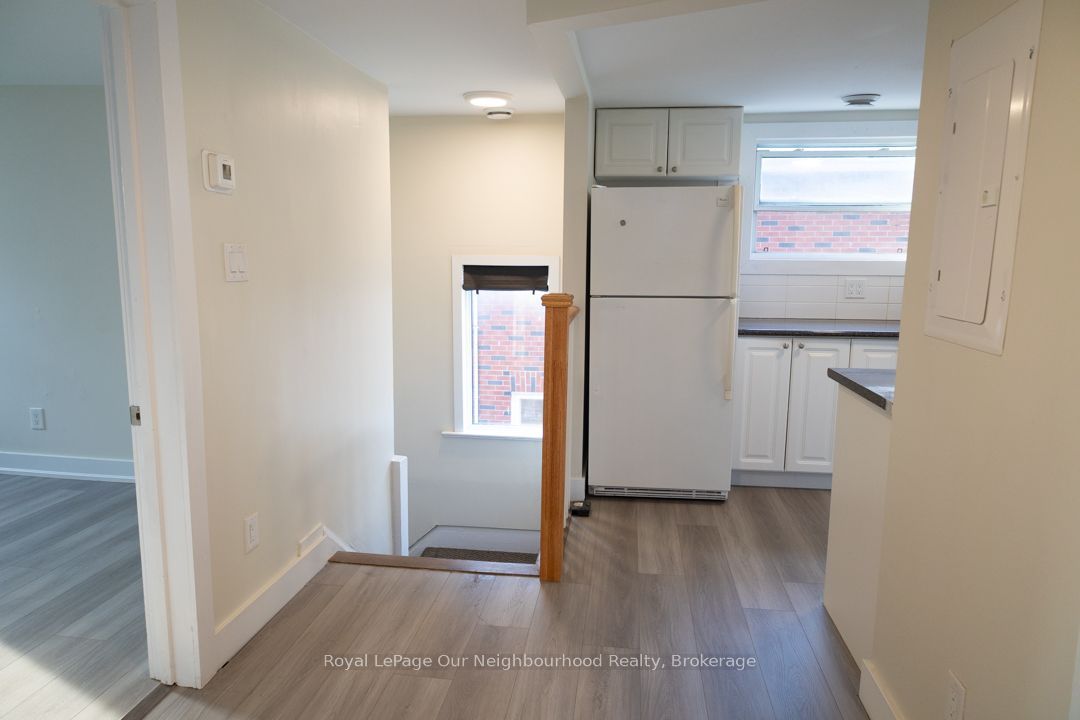 103 Ritson Road S Unit 3 Property Photo 15