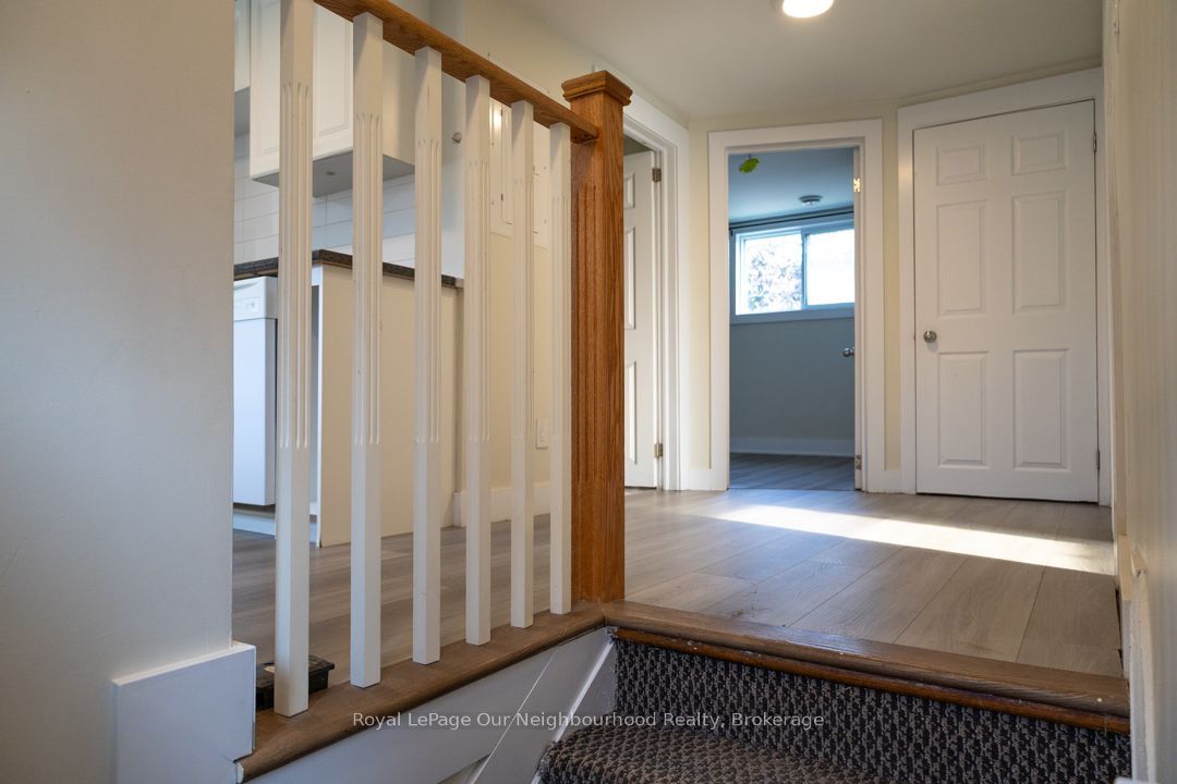 103 Ritson Road S Unit 3 Property Photo 16