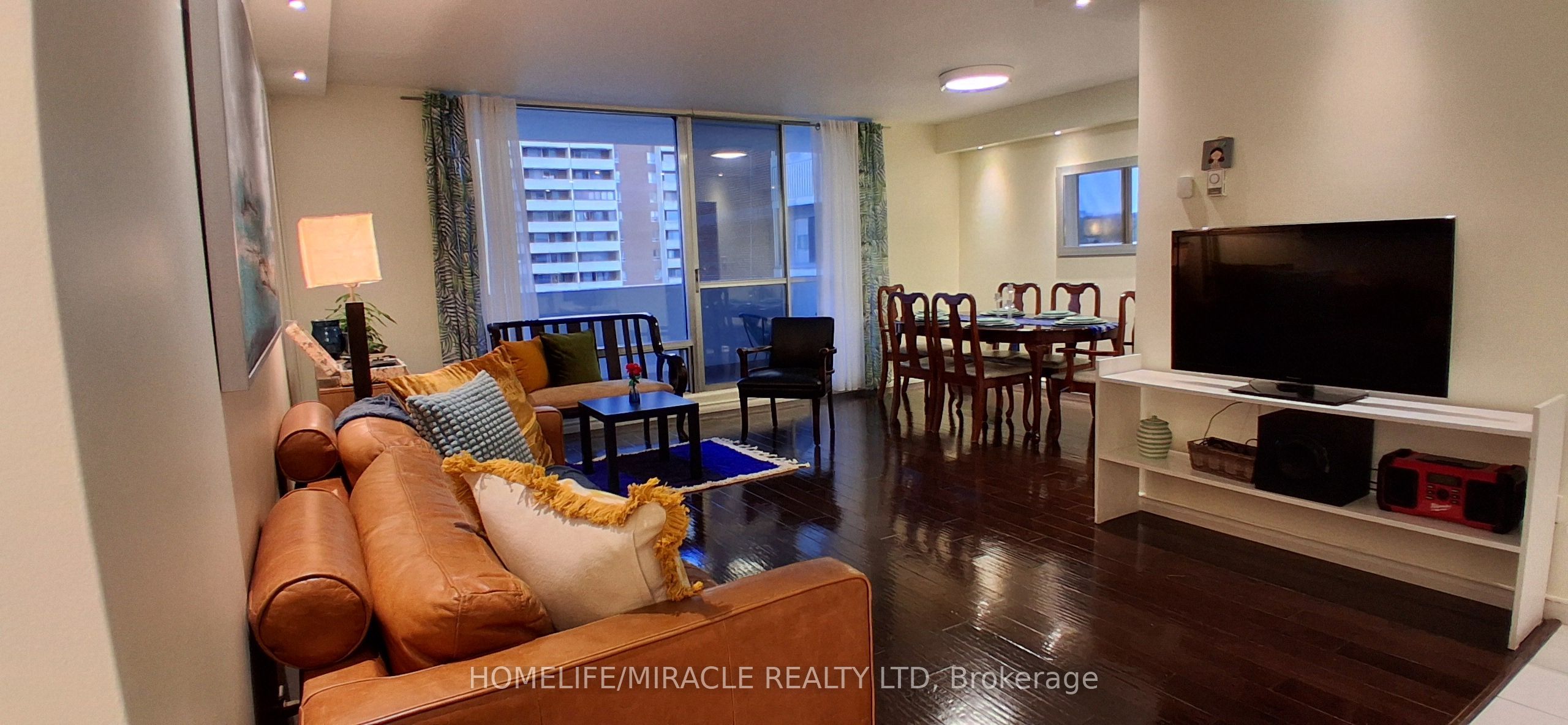 1 Massey Square 1618 Property Photo 1