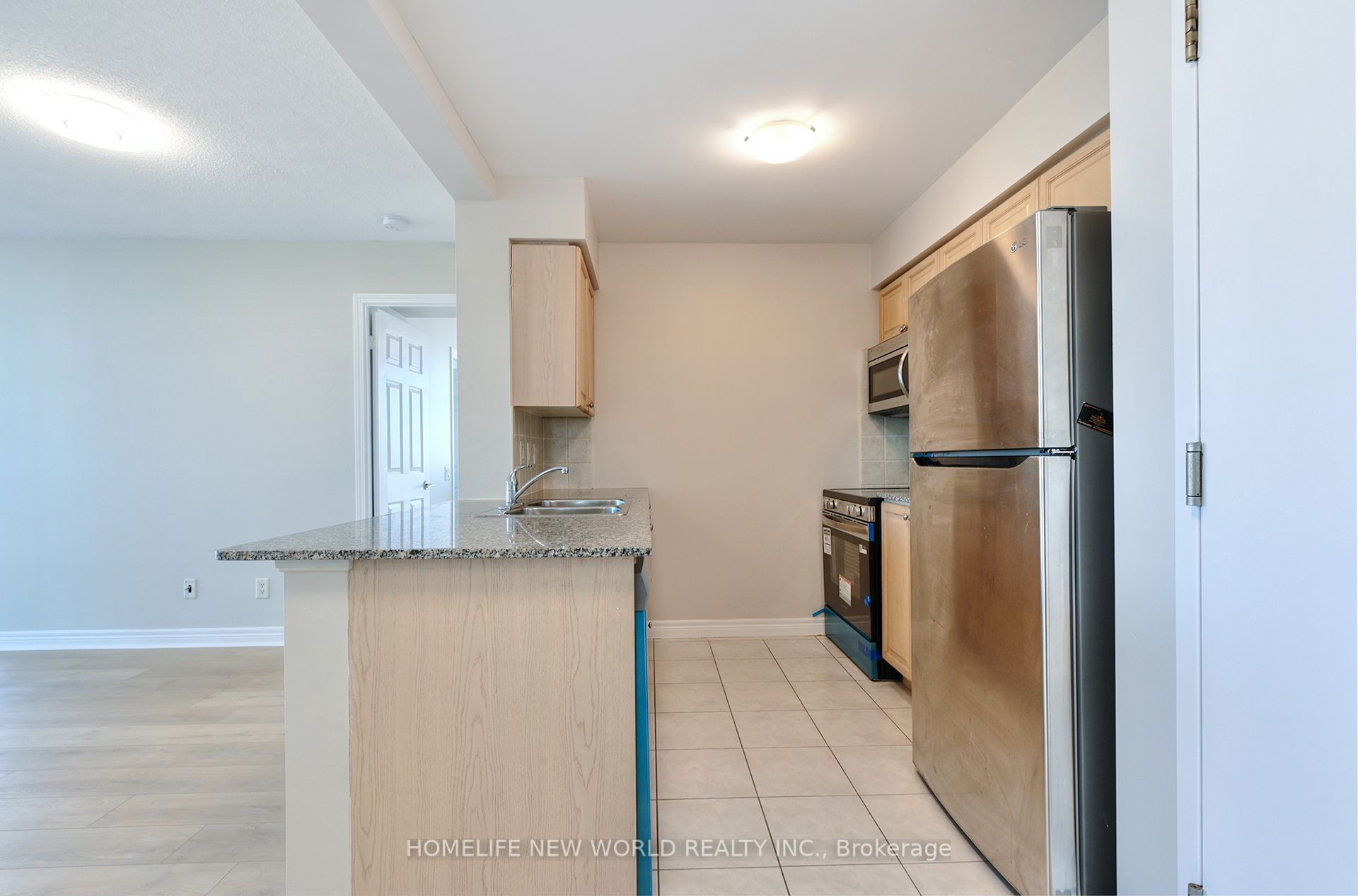 83 Borough Drive 1105 Property Photo 7
