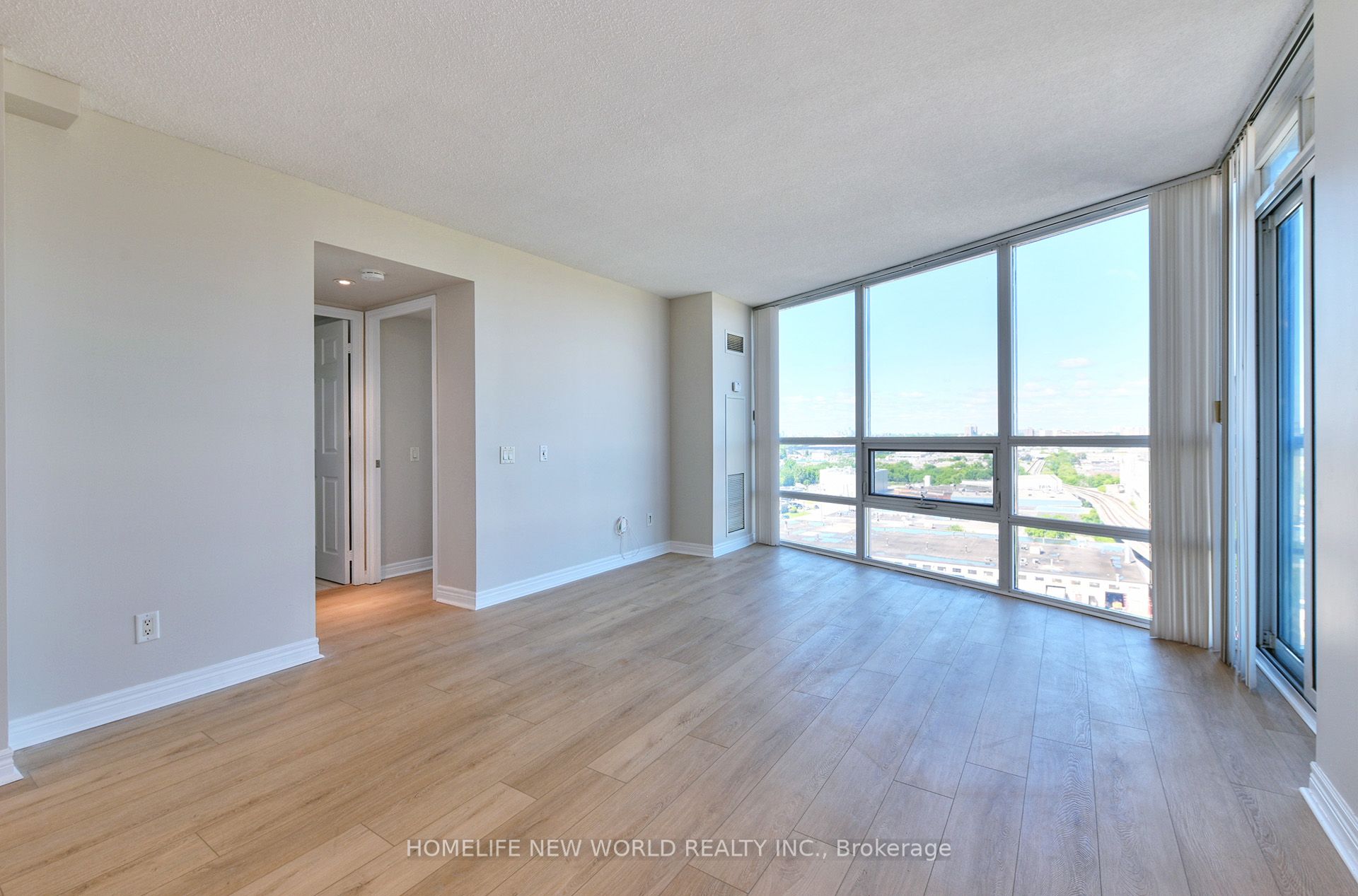 83 Borough Drive 1105 Property Photo 13