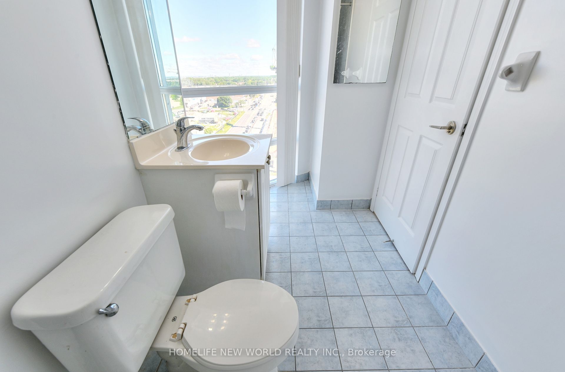 83 Borough Drive 1105 Property Photo 22