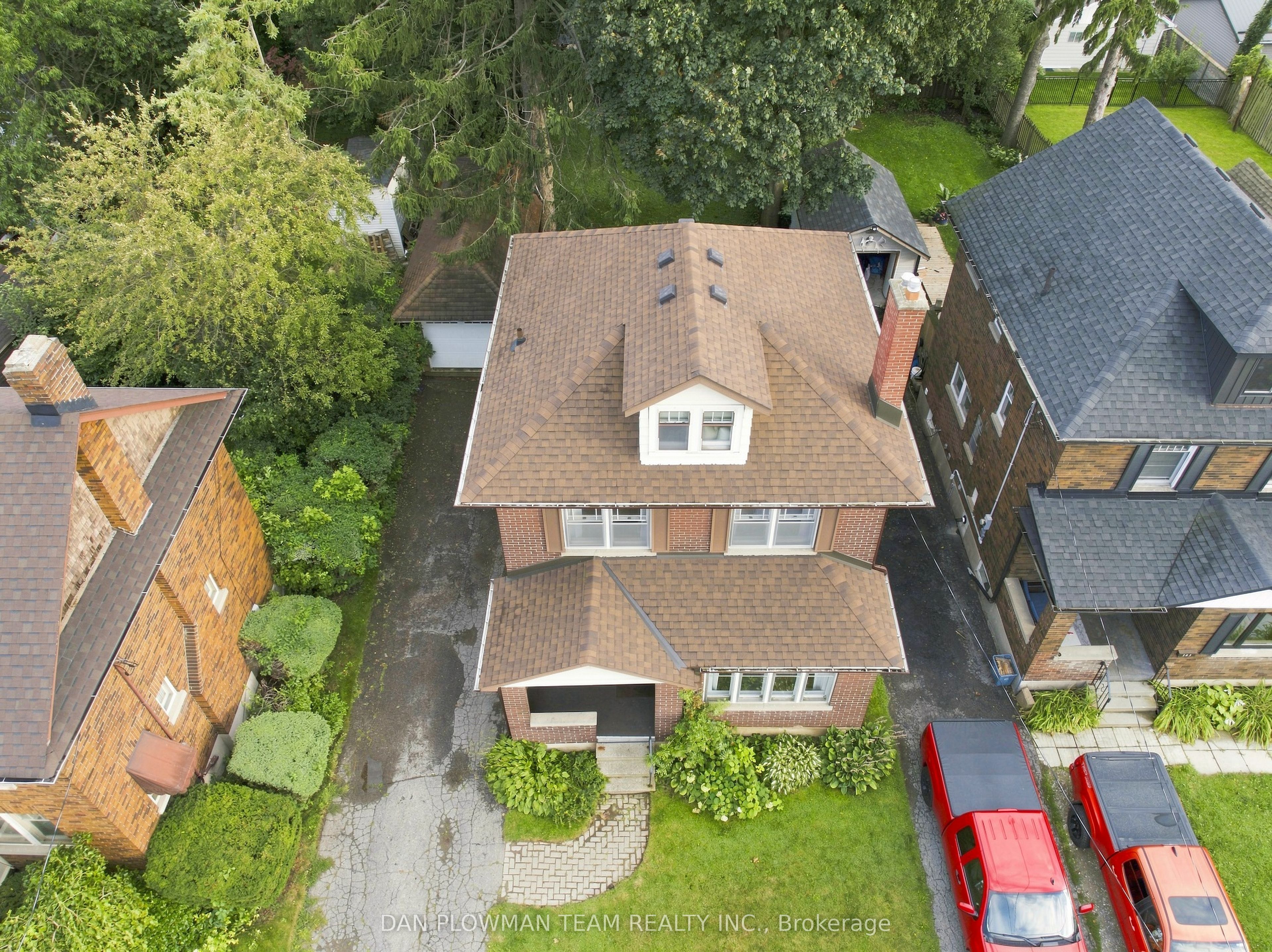 307 William Street E Property Photo 42