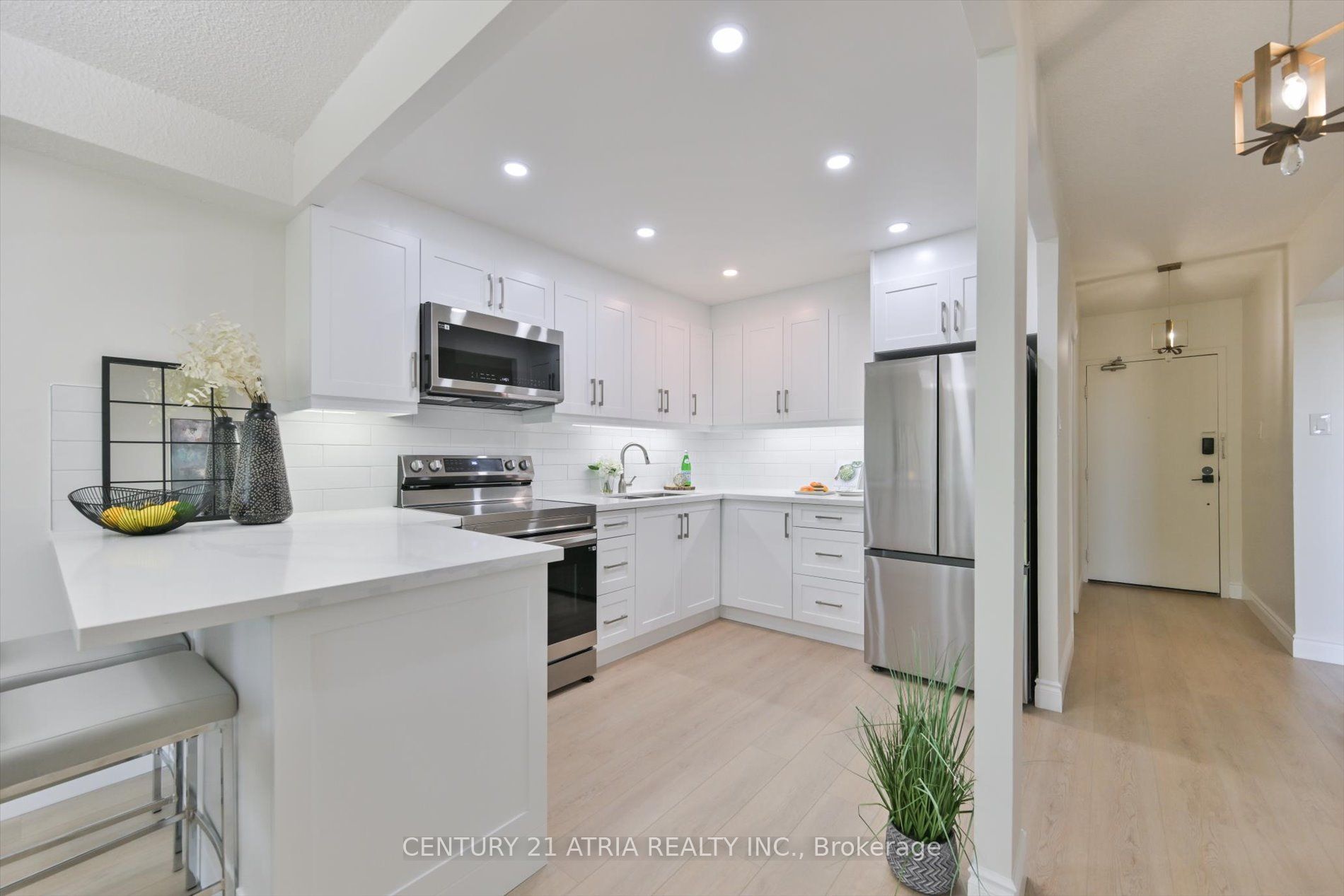 4101 Sheppard Avenue E 207 Property Photo 1