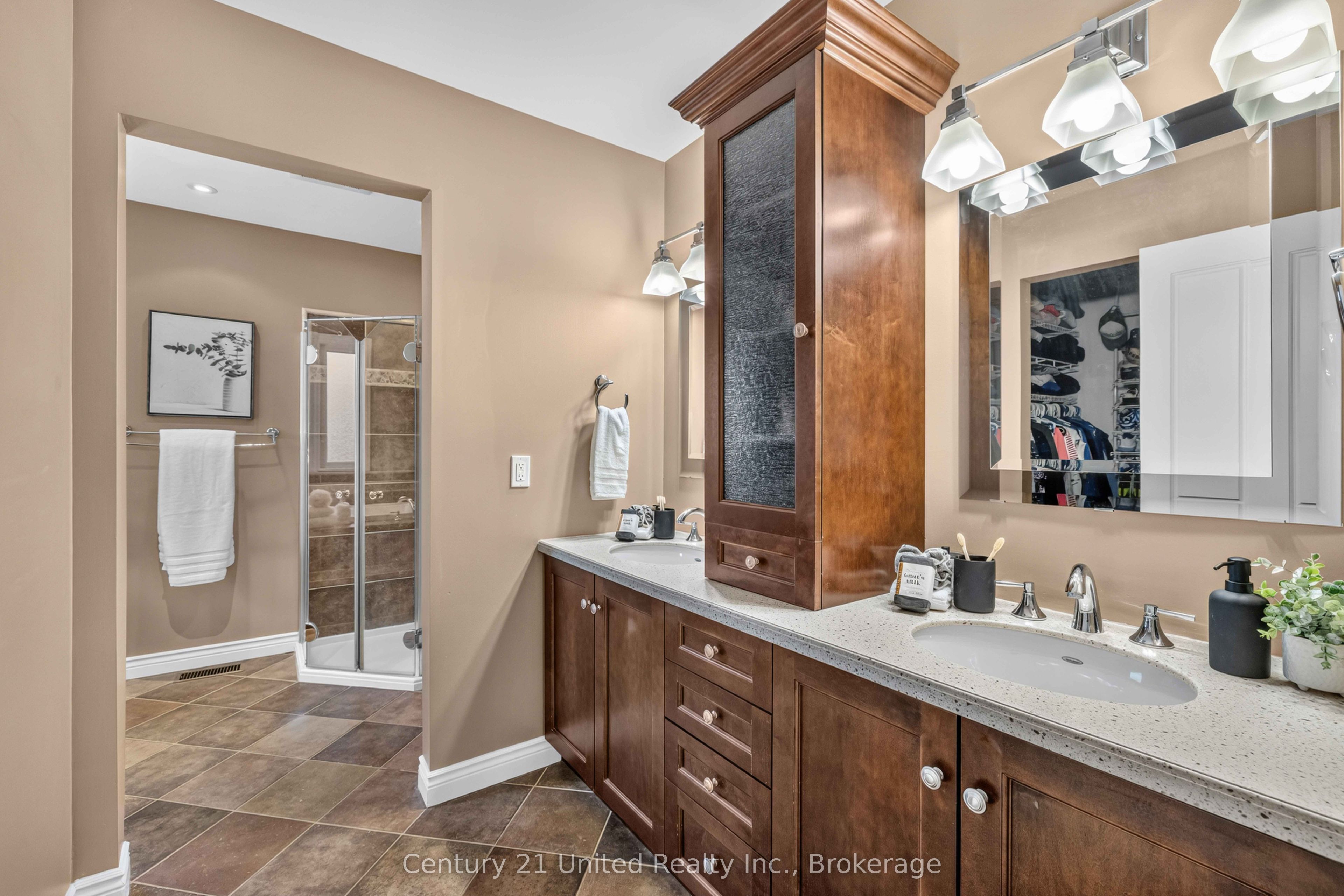 59 Waverly Street Property Photo 26