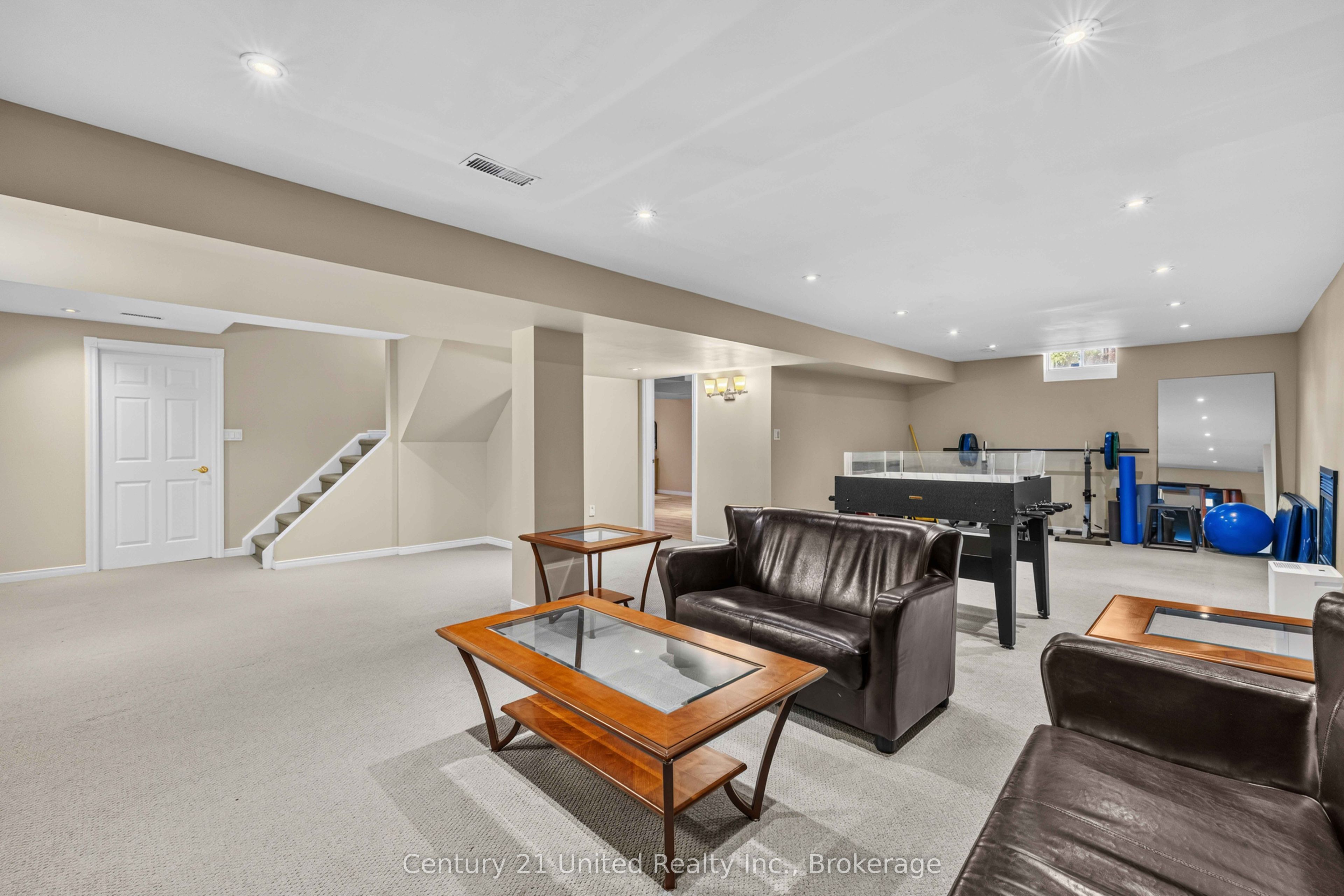 59 Waverly Street Property Photo 33