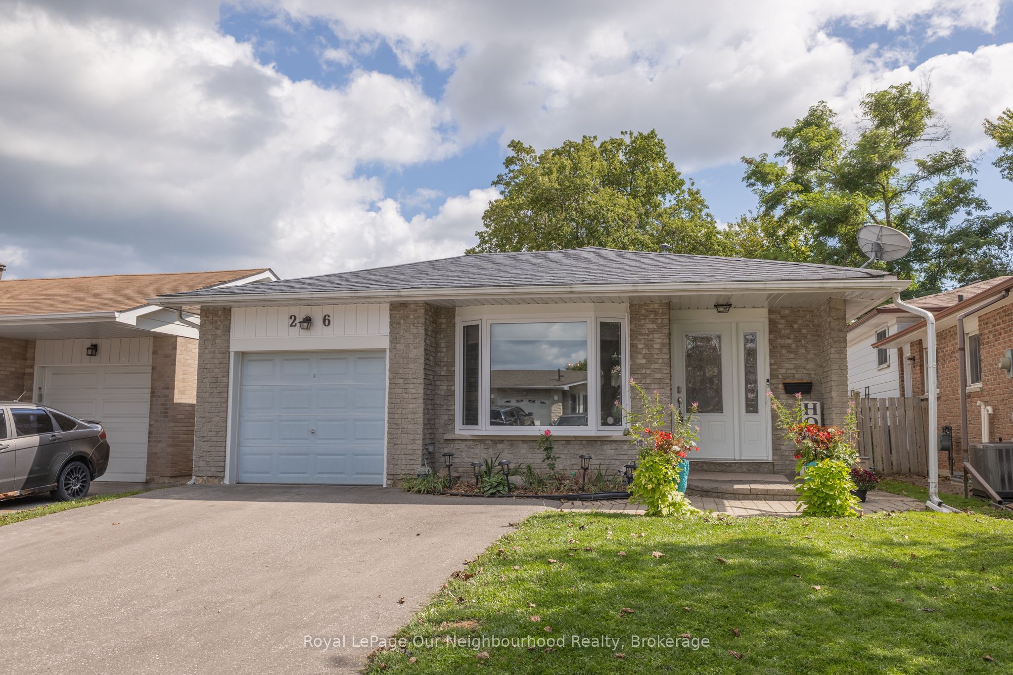26 Ashdale Crescent Property Photo 3