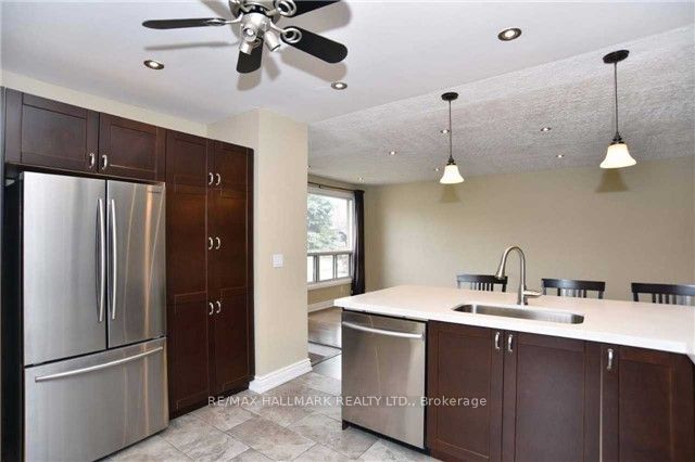 94 Hurley Road #upper Property Photo 6
