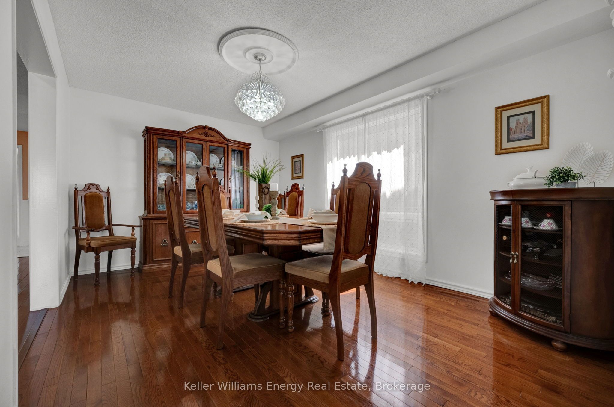 2 Murkar Crescent Property Photo 8