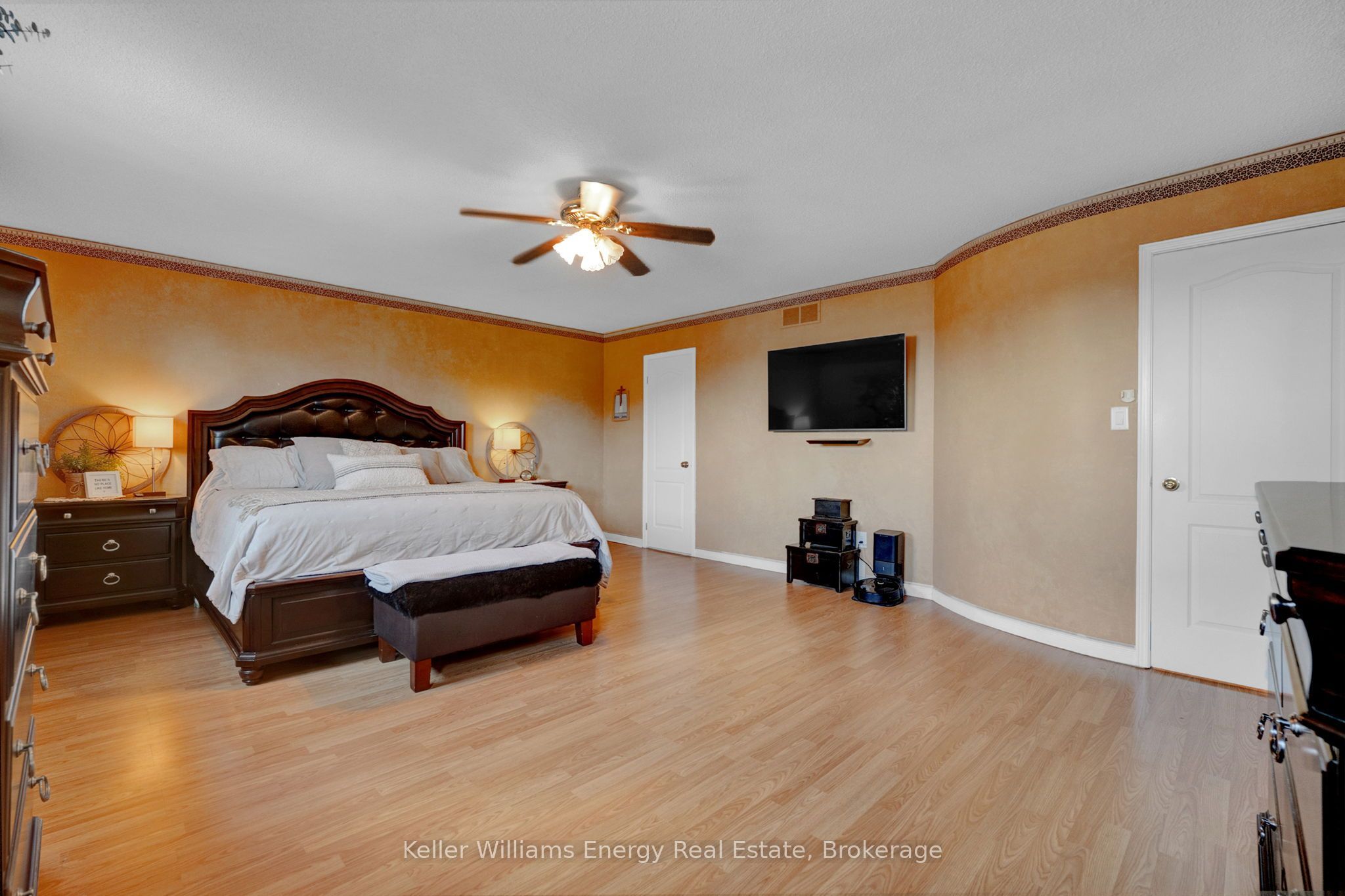 2 Murkar Crescent Property Photo 23