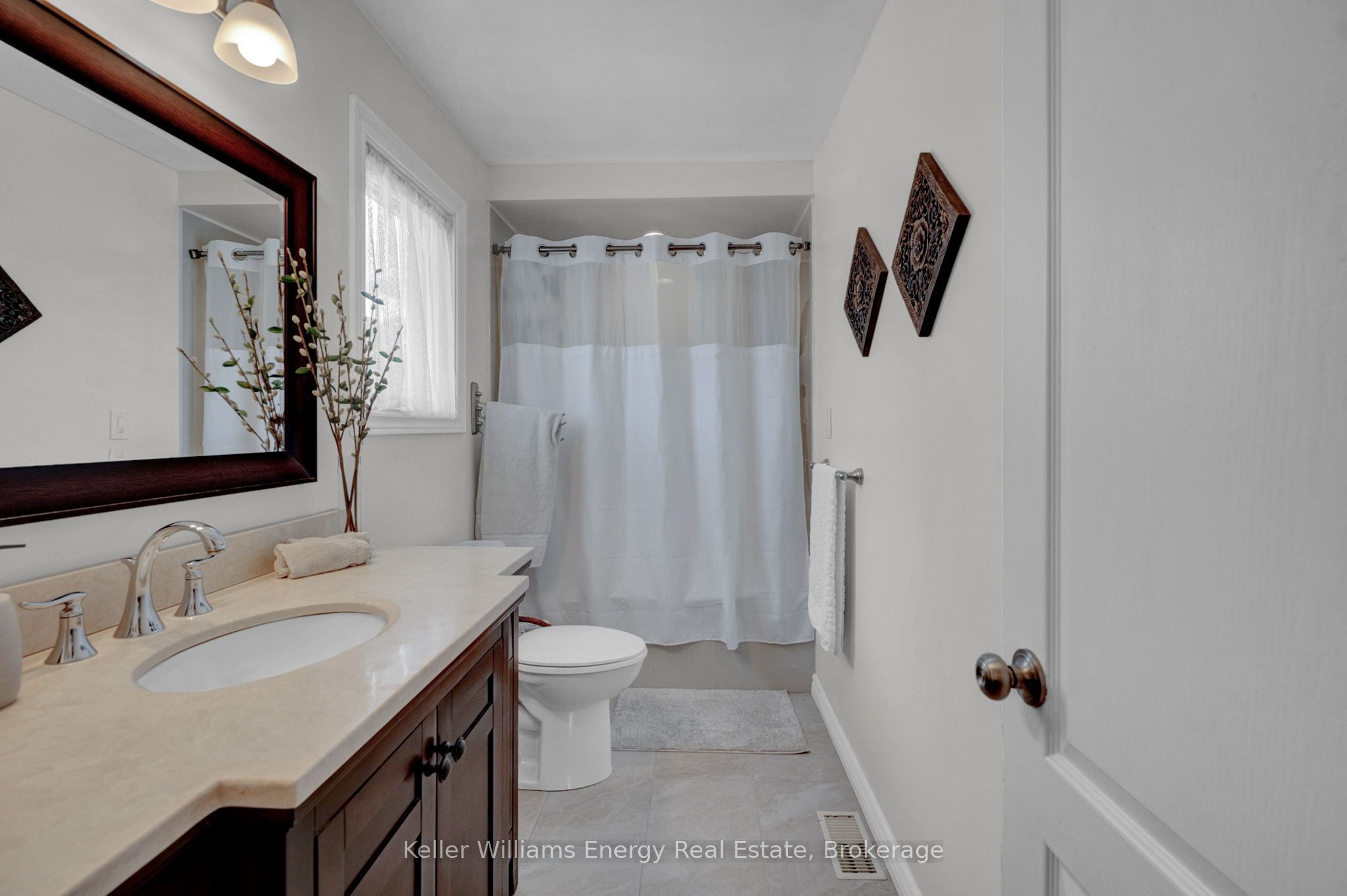 2 Murkar Crescent Property Photo 25