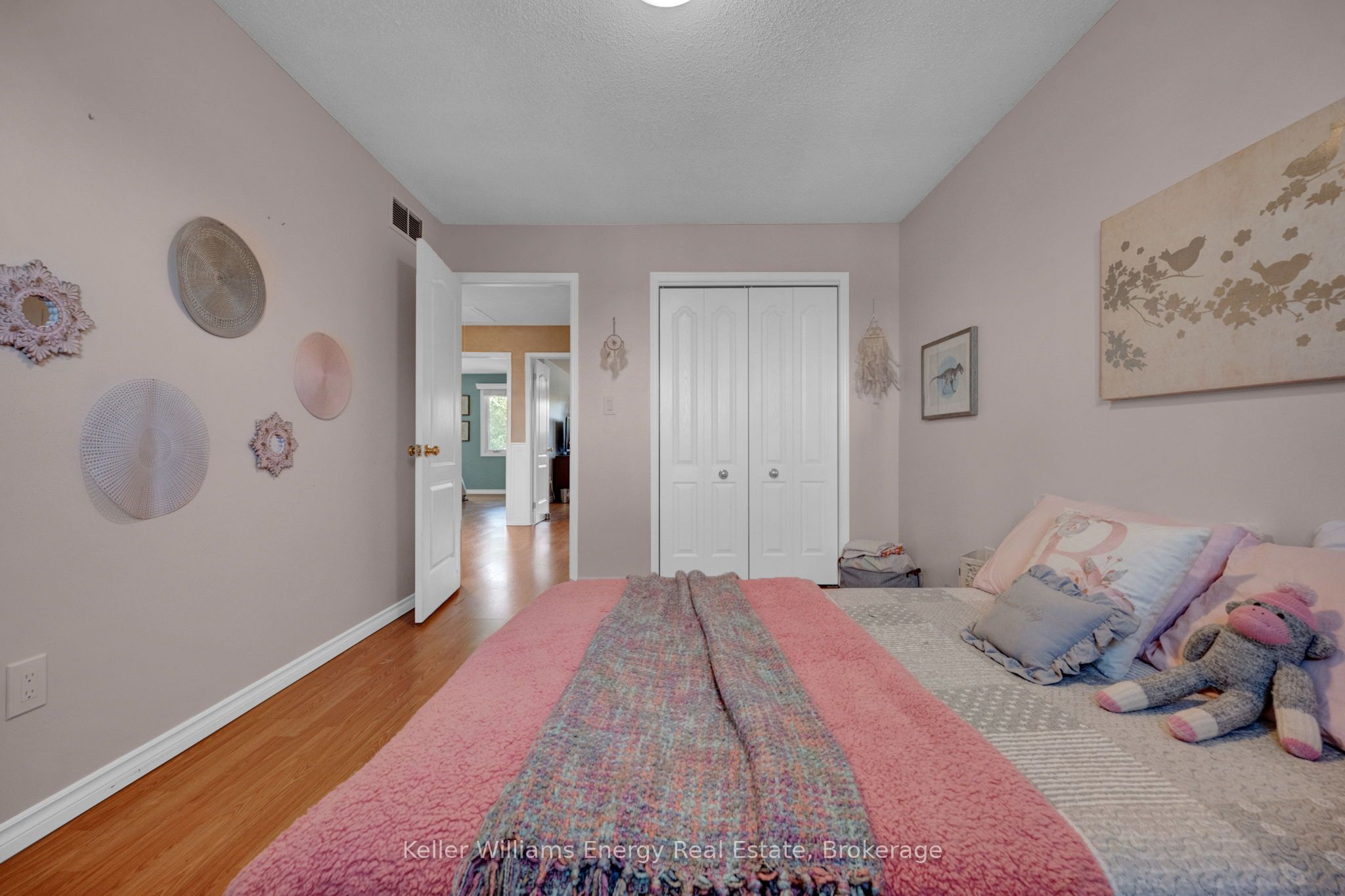 2 Murkar Crescent Property Photo 27