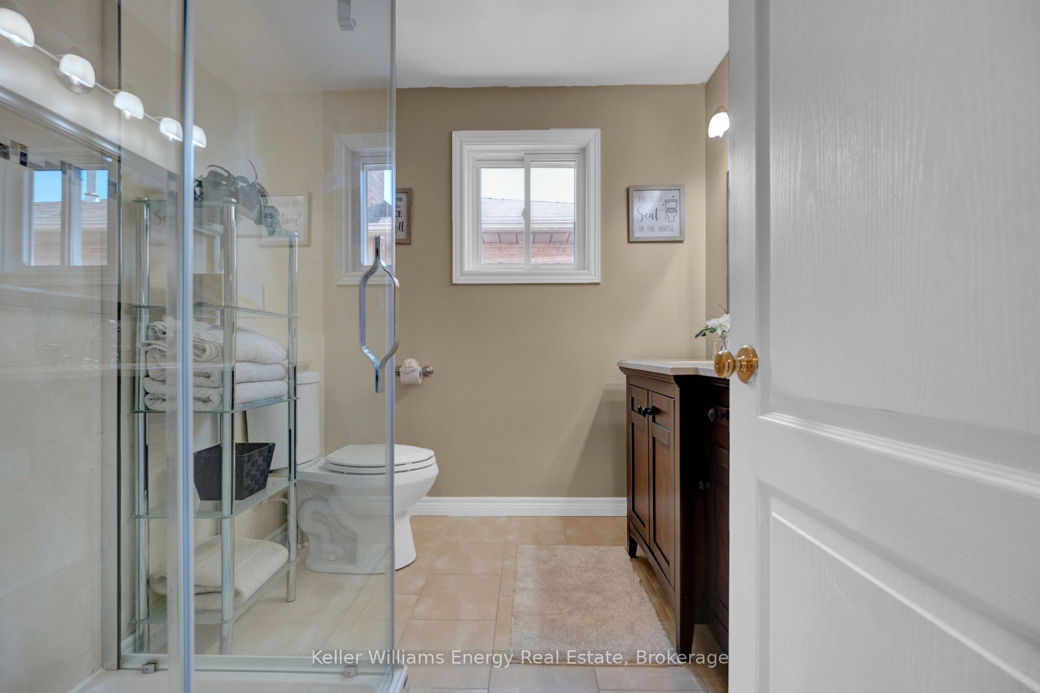 2 Murkar Crescent Property Photo 28
