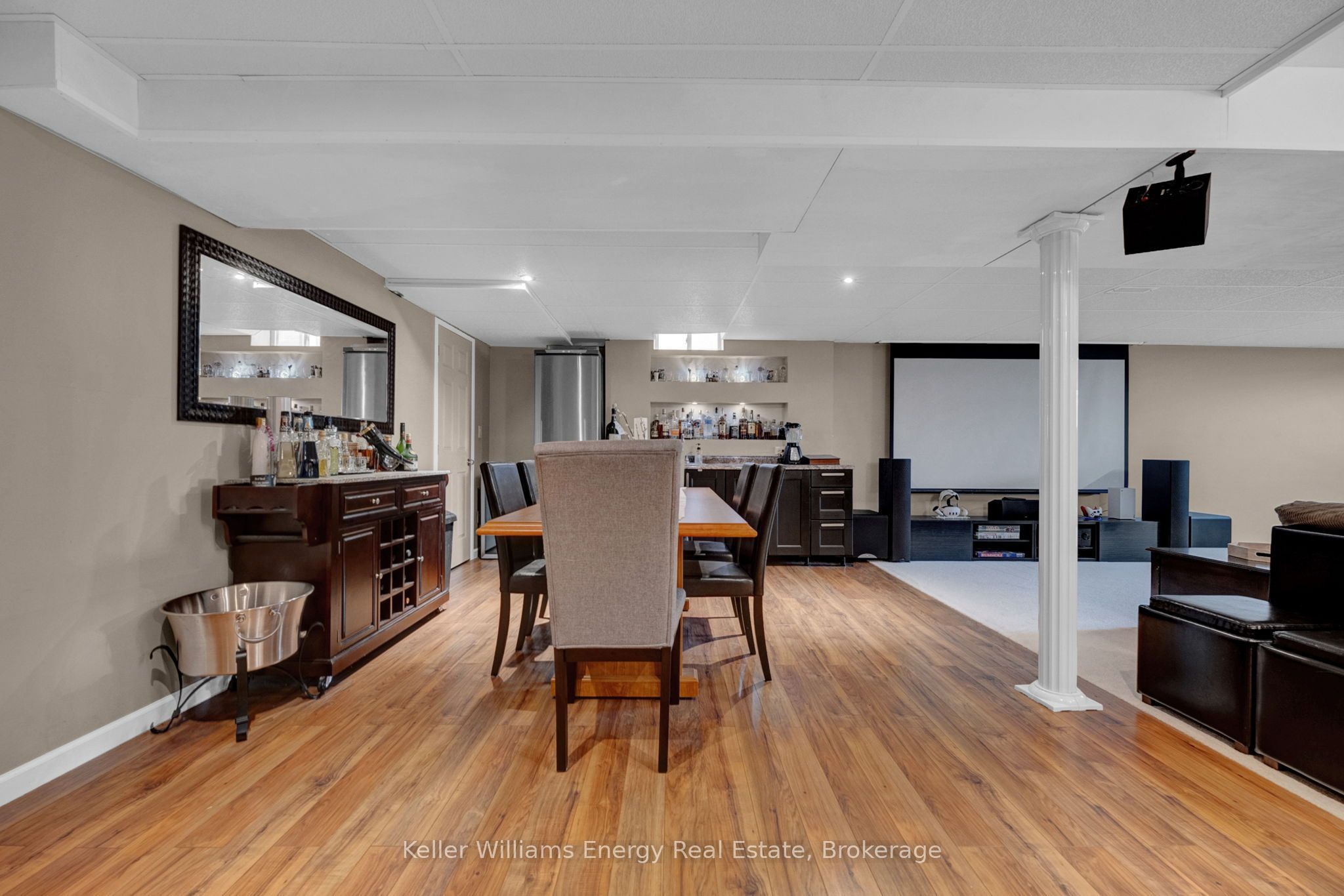 2 Murkar Crescent Property Photo 35