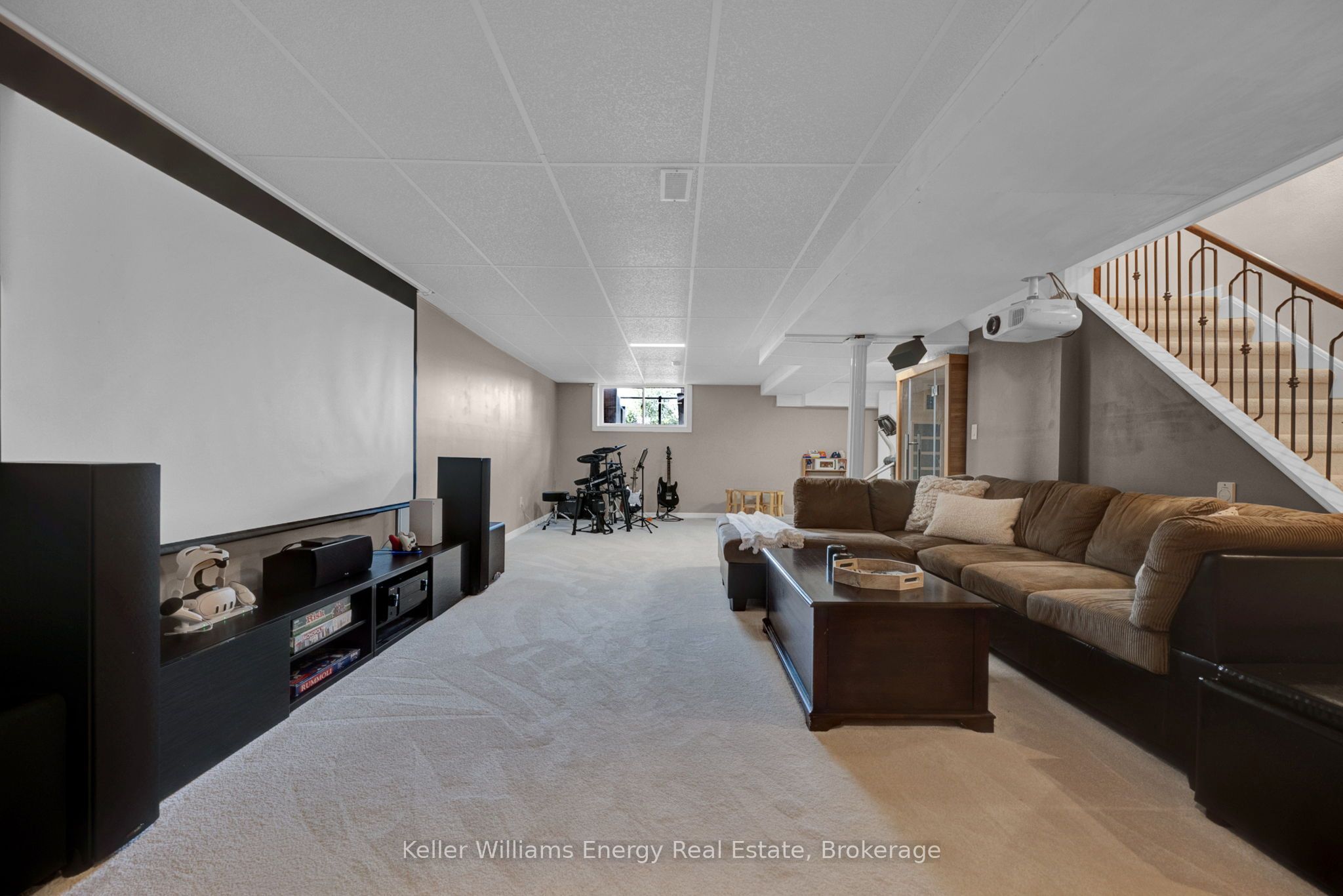 2 Murkar Crescent Property Photo 39