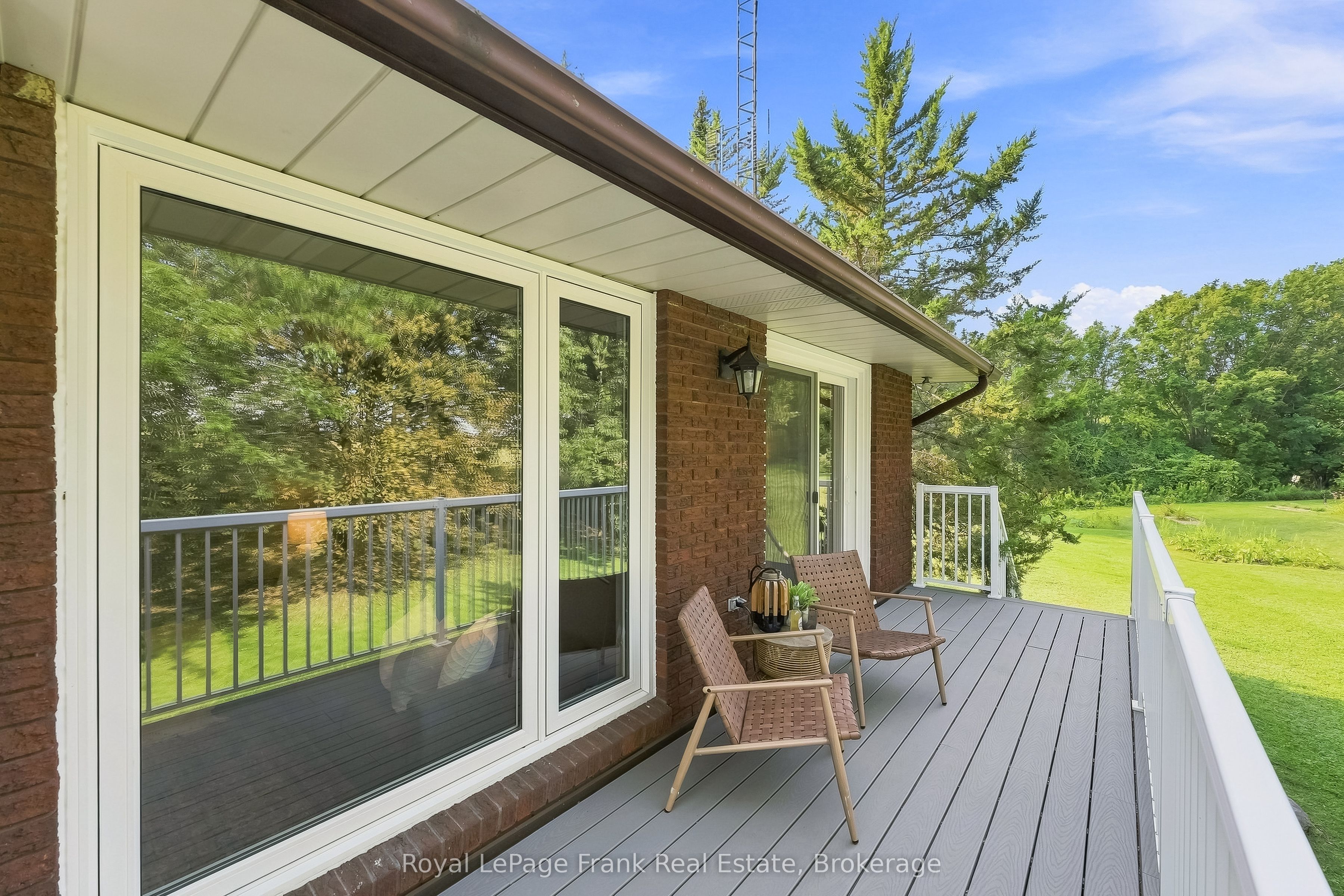 2407 Ashbridge Road Property Photo 36