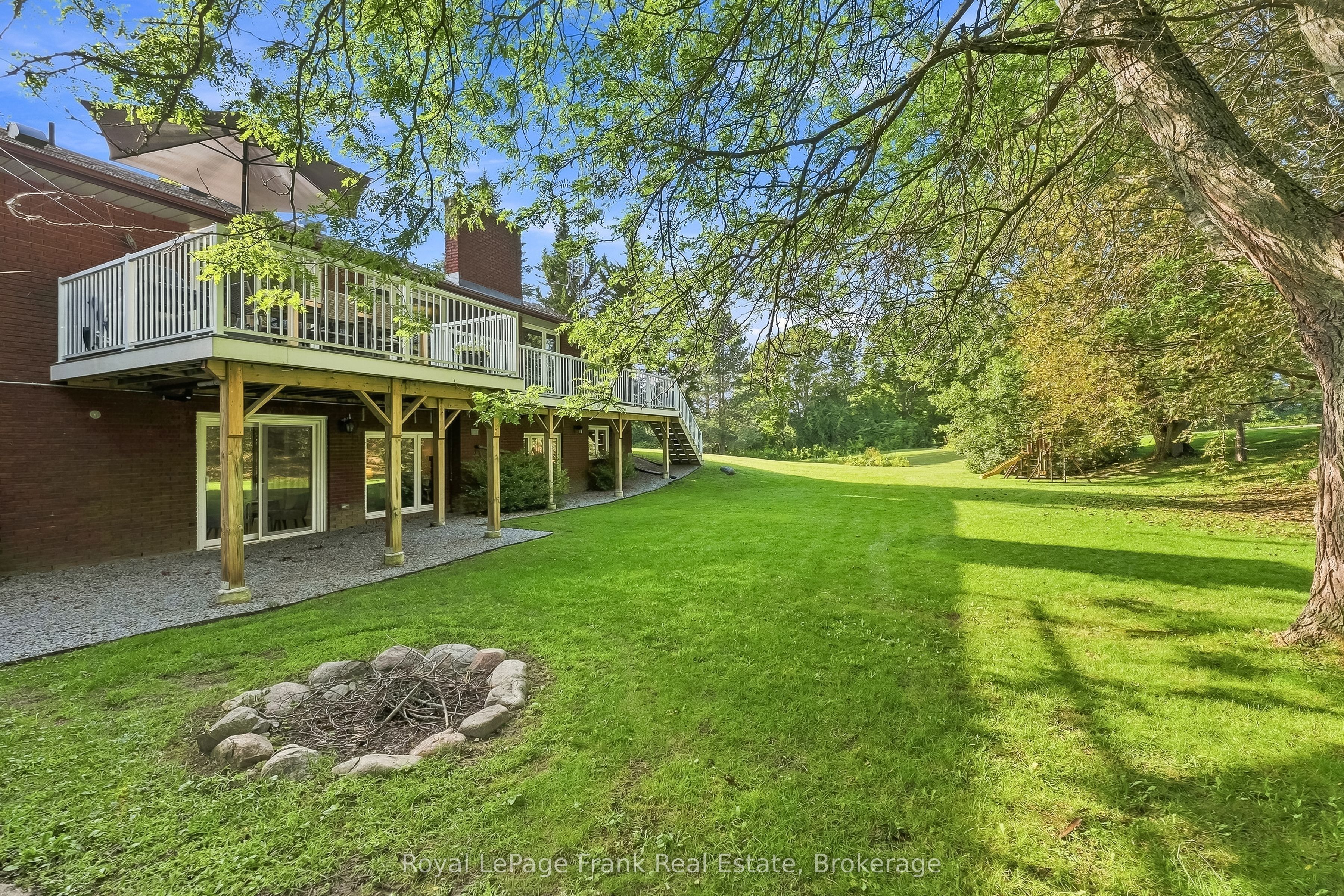 2407 Ashbridge Road Property Photo 42