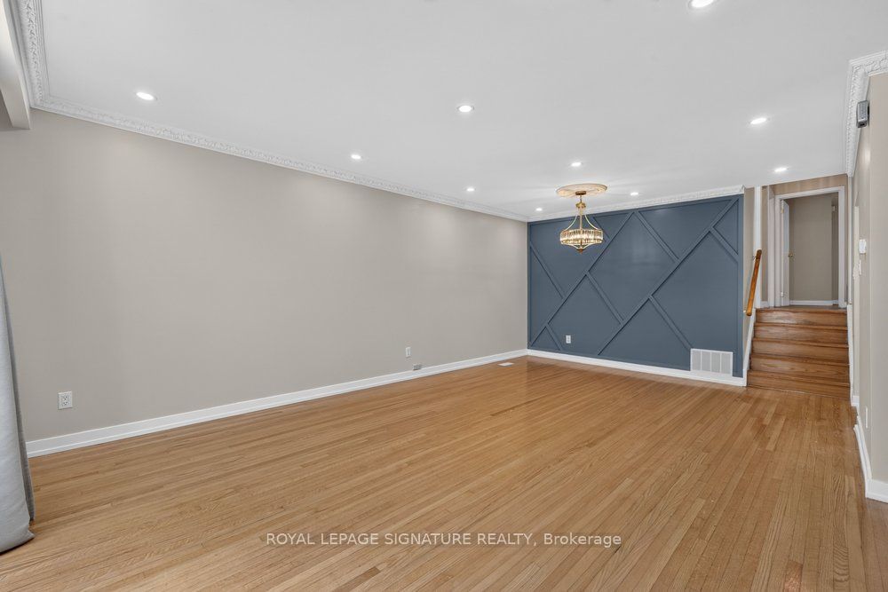 16 Earswick Drive Property Photo 18