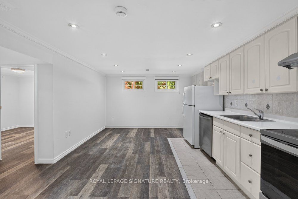 16 Earswick Drive Property Photo 33