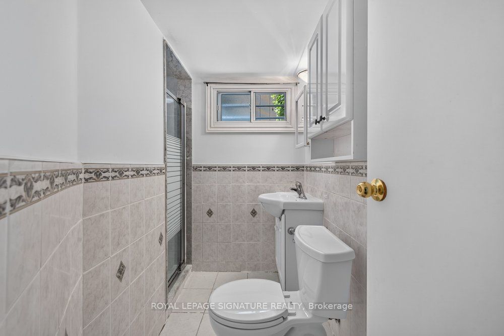 16 Earswick Drive Property Photo 39