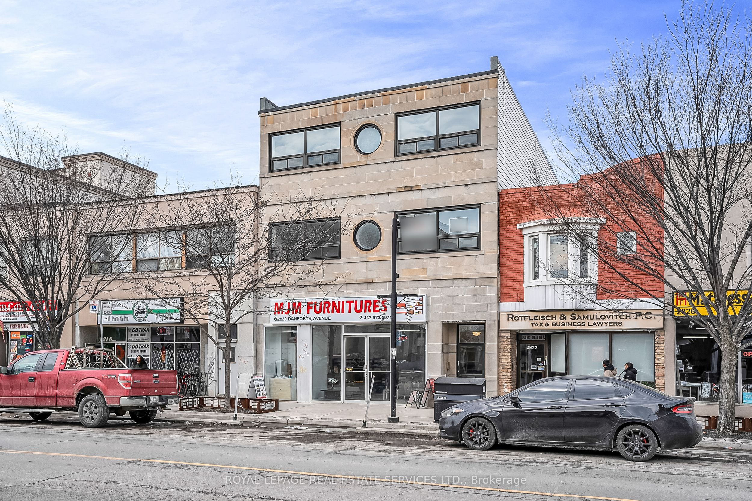 2820 Danforth Avenue 302 Property Photo 1