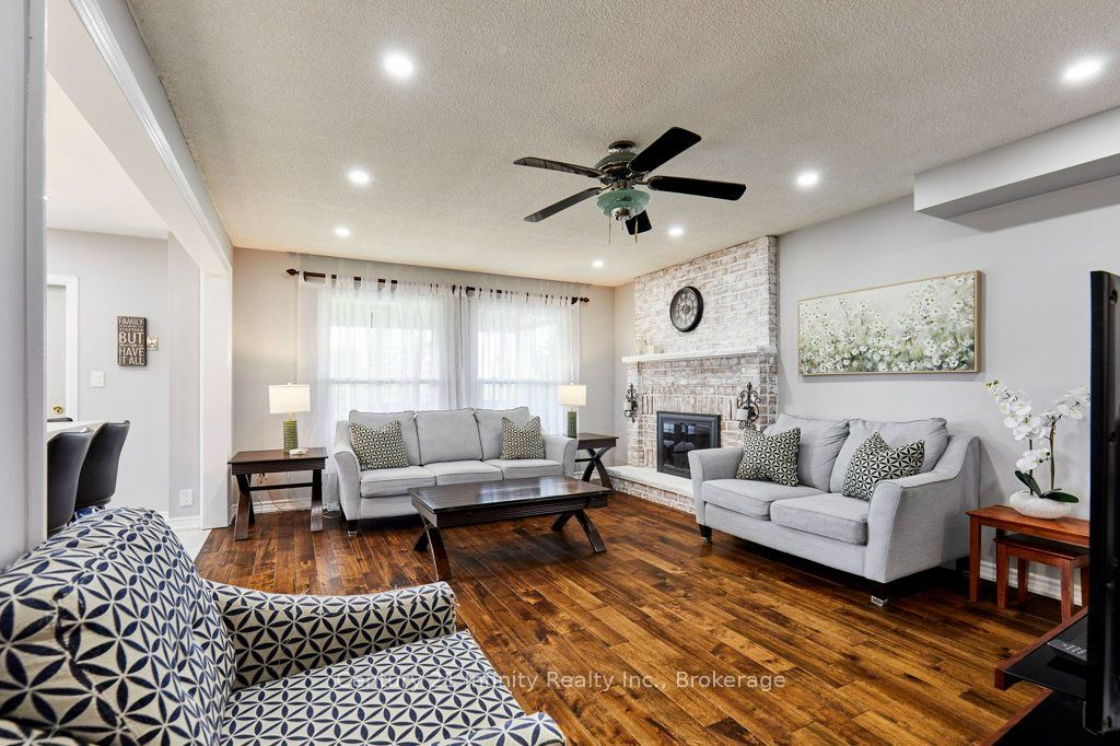 8 Murkar Crescent Property Photo 10