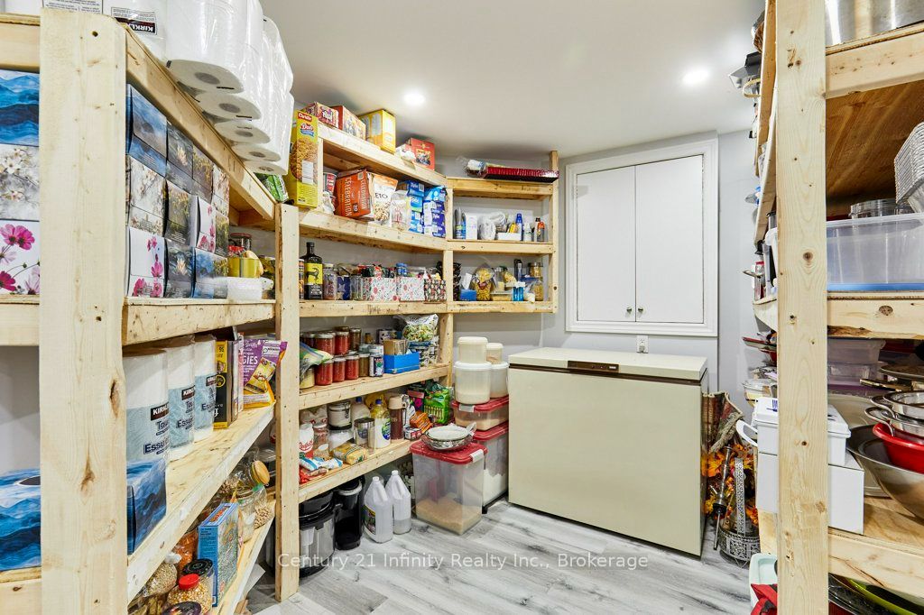 8 Murkar Crescent Property Photo 39