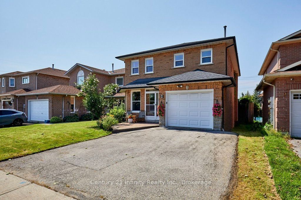 8 Murkar Crescent Property Photo 47