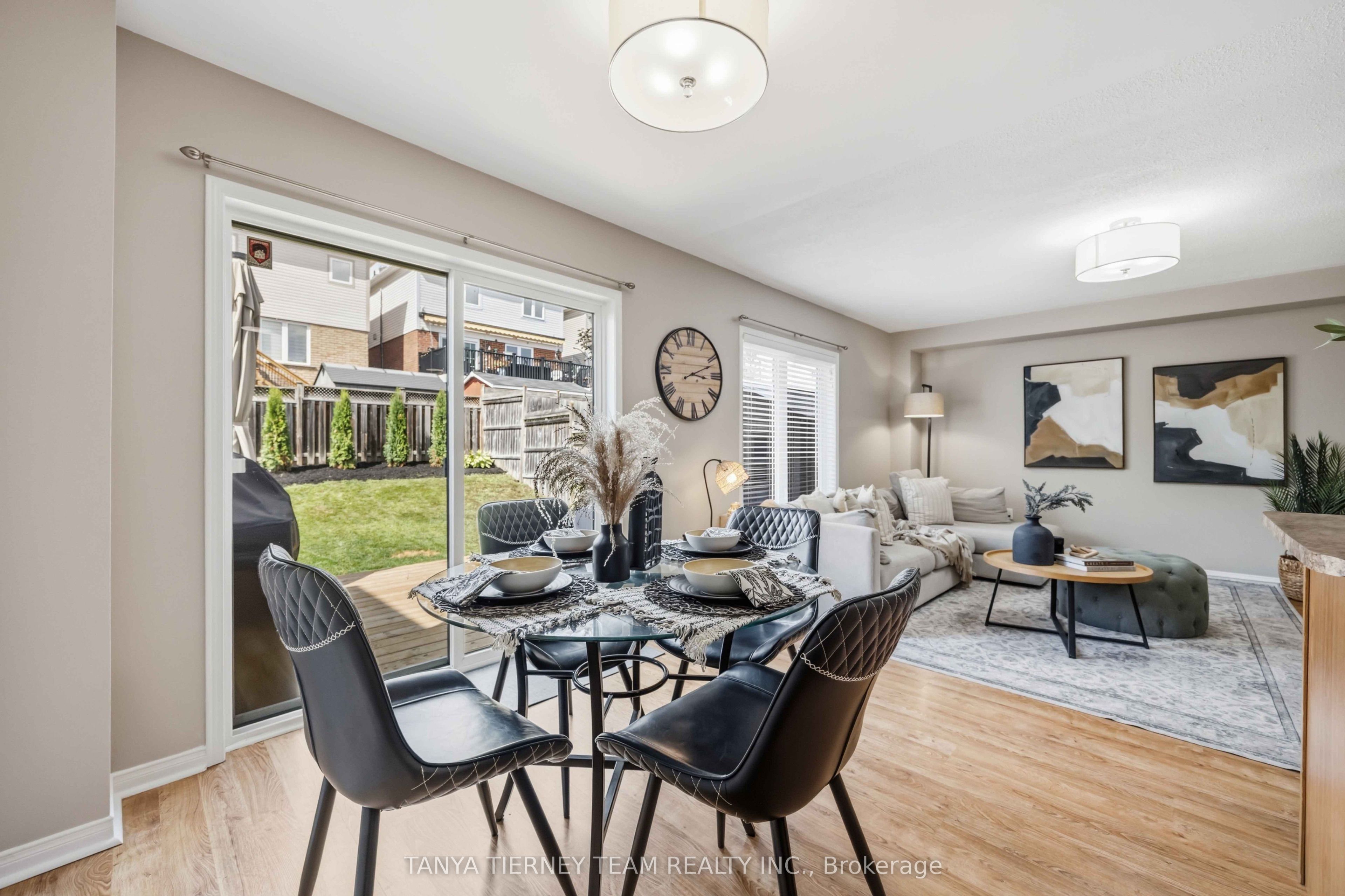 828 Taggart Crescent Property Photo 17