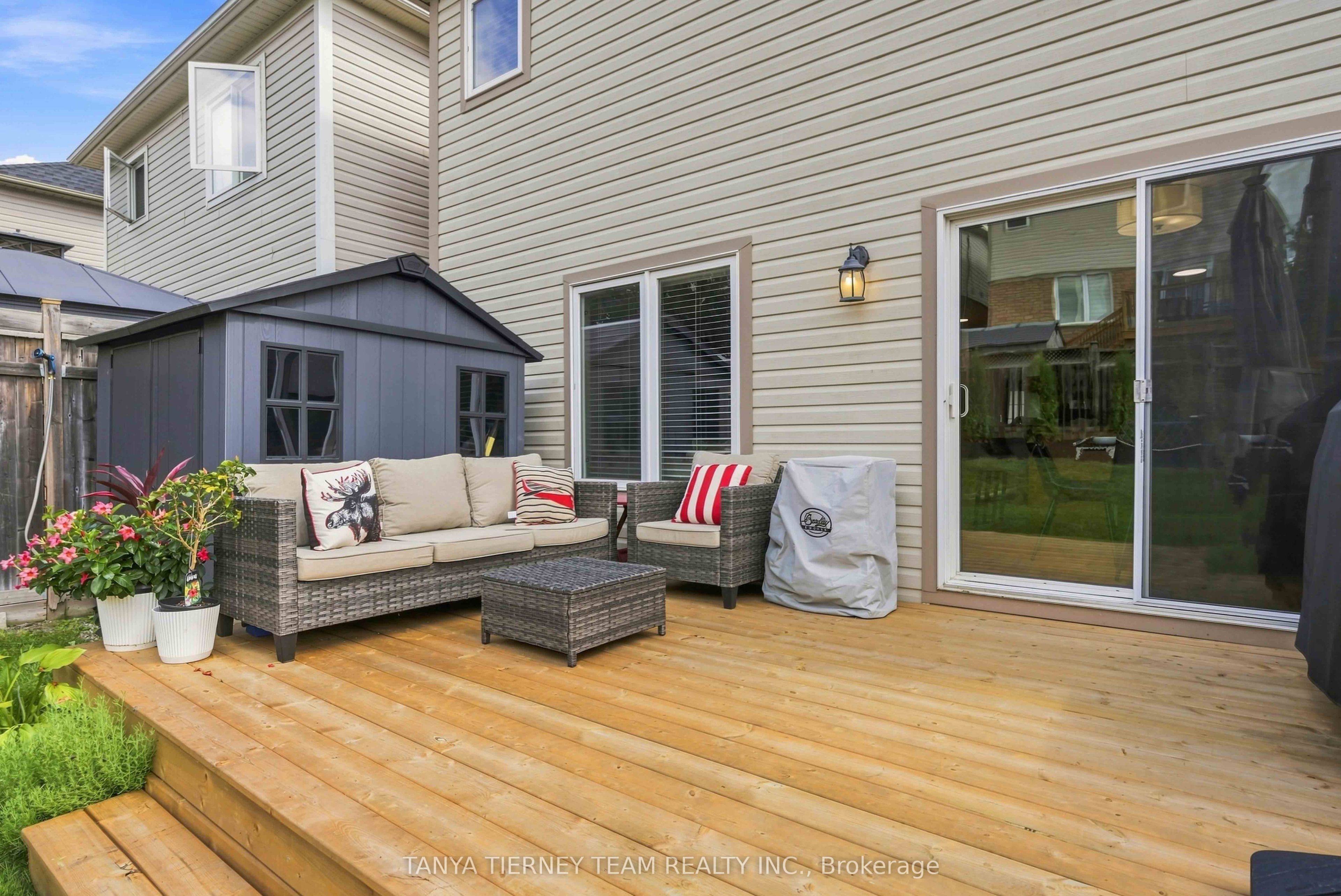 828 Taggart Crescent Property Photo 43