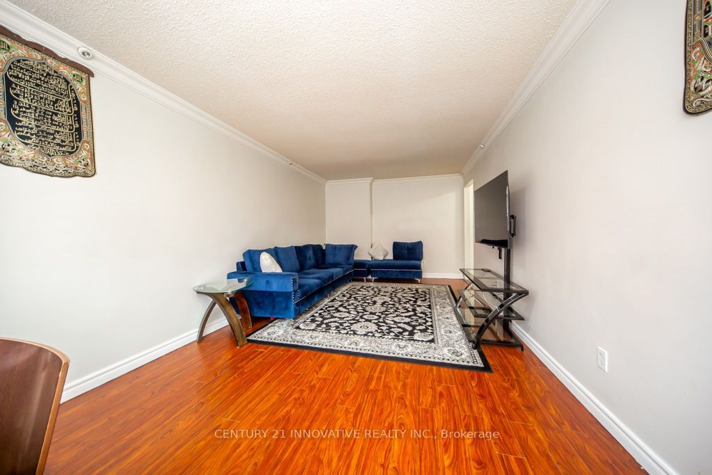 48 Dunthorne Court Property Photo 10