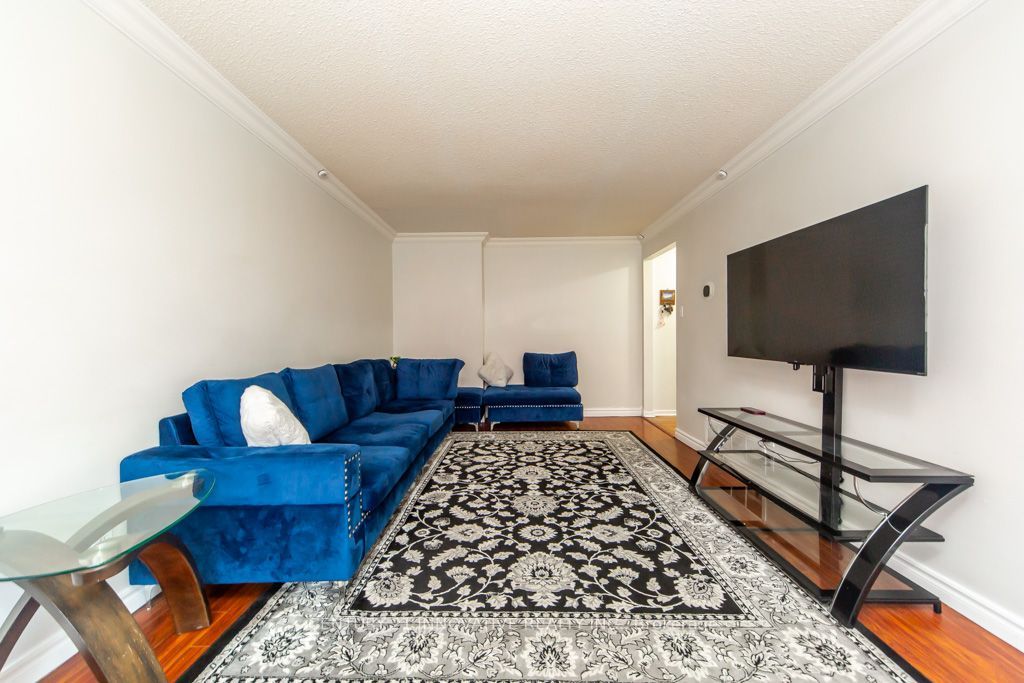48 Dunthorne Court Property Photo 12