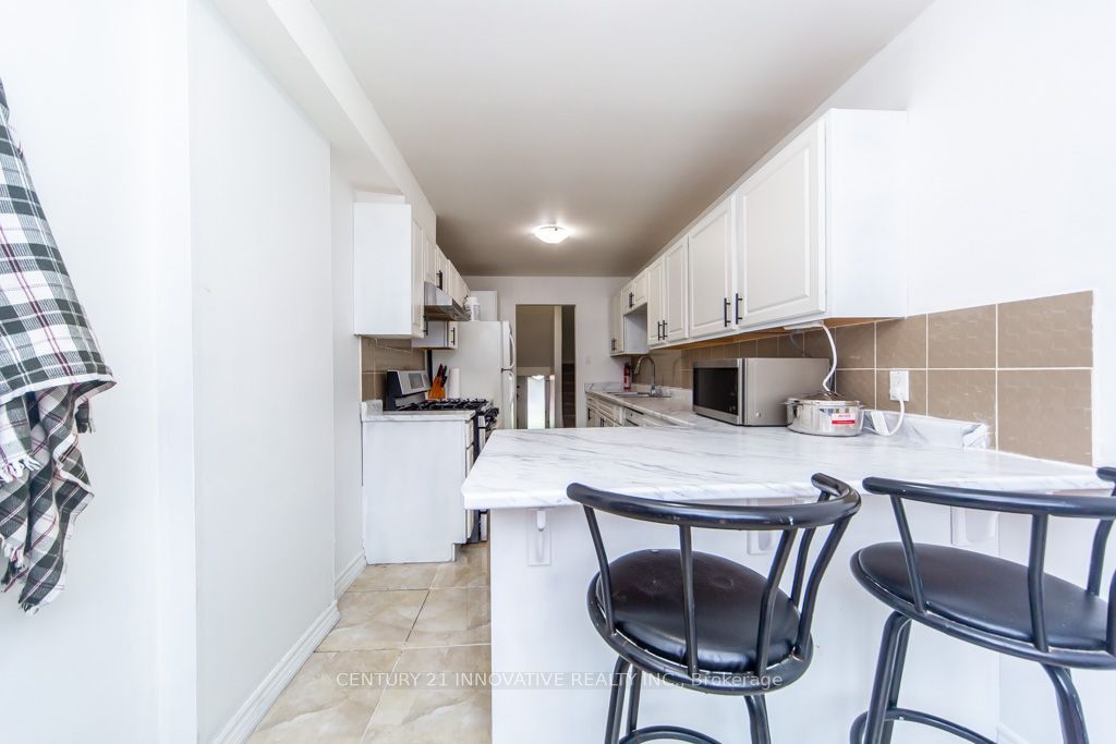 48 Dunthorne Court Property Photo 17