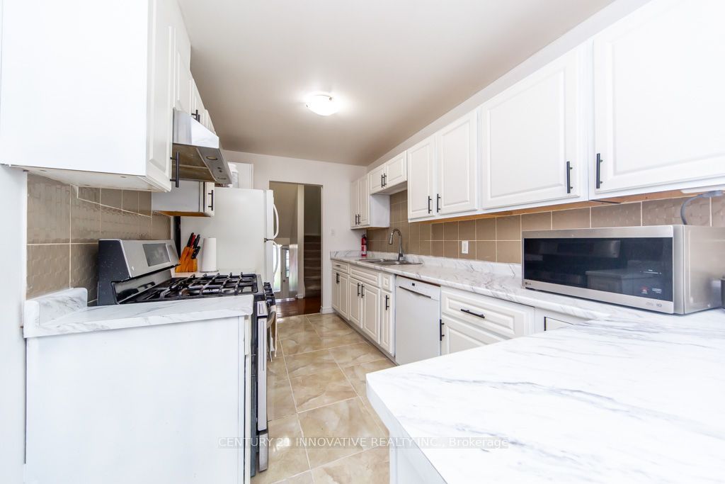 48 Dunthorne Court Property Photo 18
