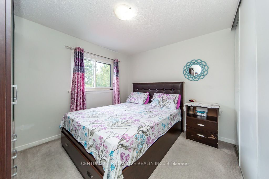 48 Dunthorne Court Property Photo 28