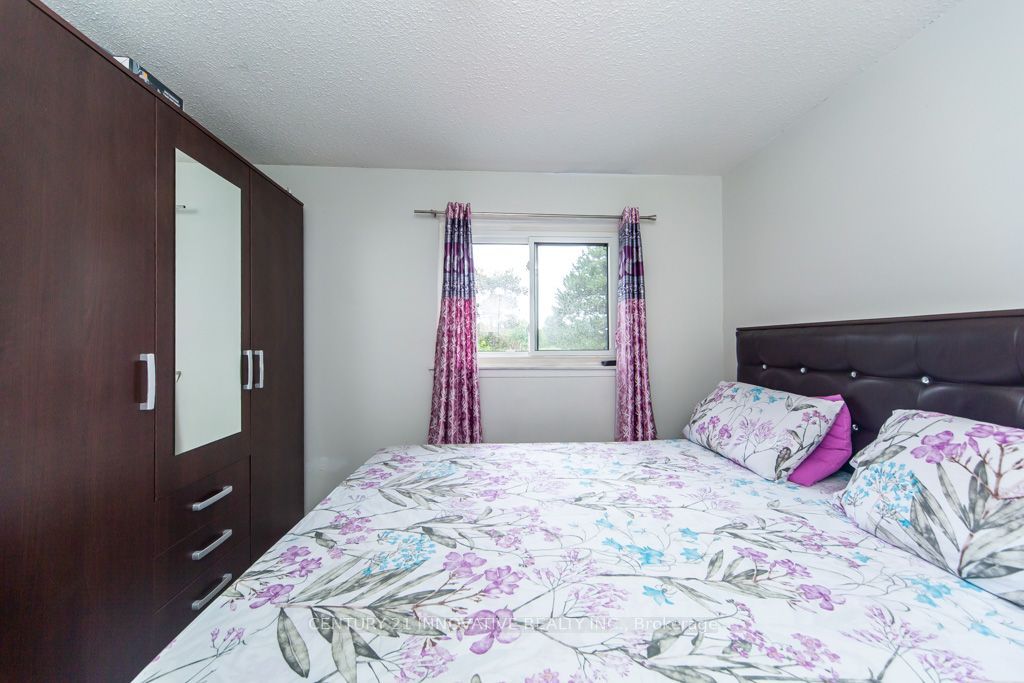 48 Dunthorne Court Property Photo 29