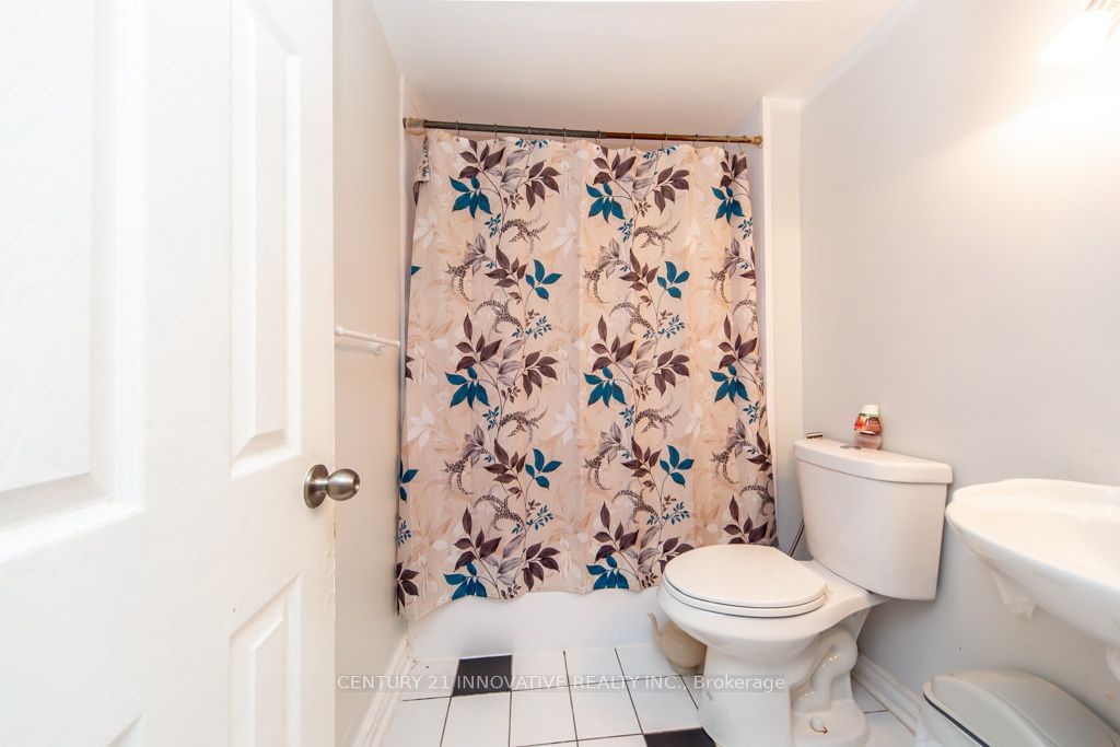 48 Dunthorne Court Property Photo 31