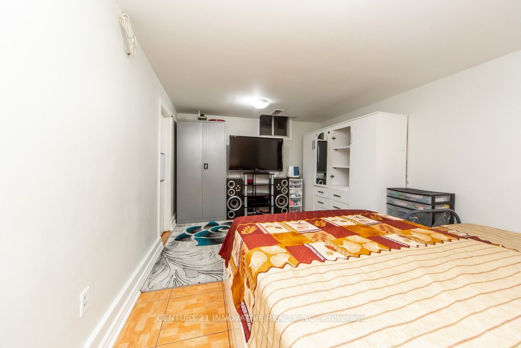 48 Dunthorne Court Property Photo 34