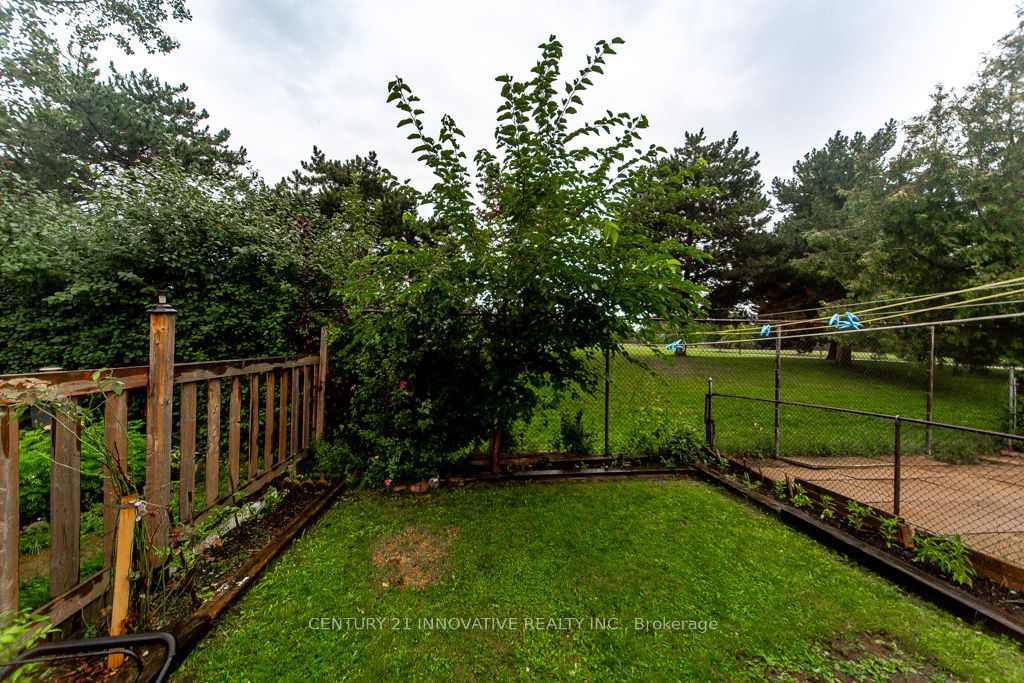 48 Dunthorne Court Property Photo 40