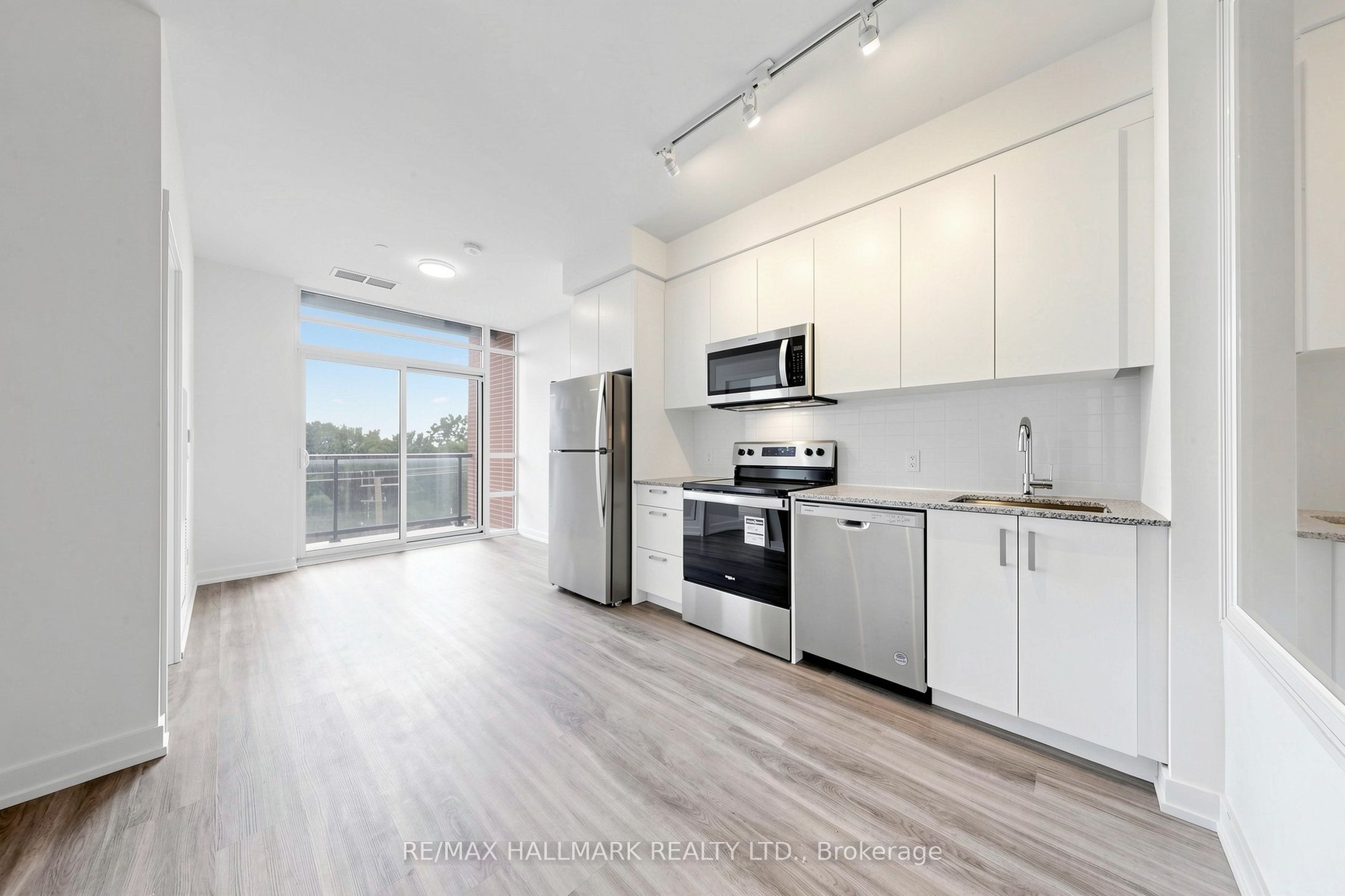 1010 Dundas Street E 517 Property Photo 12