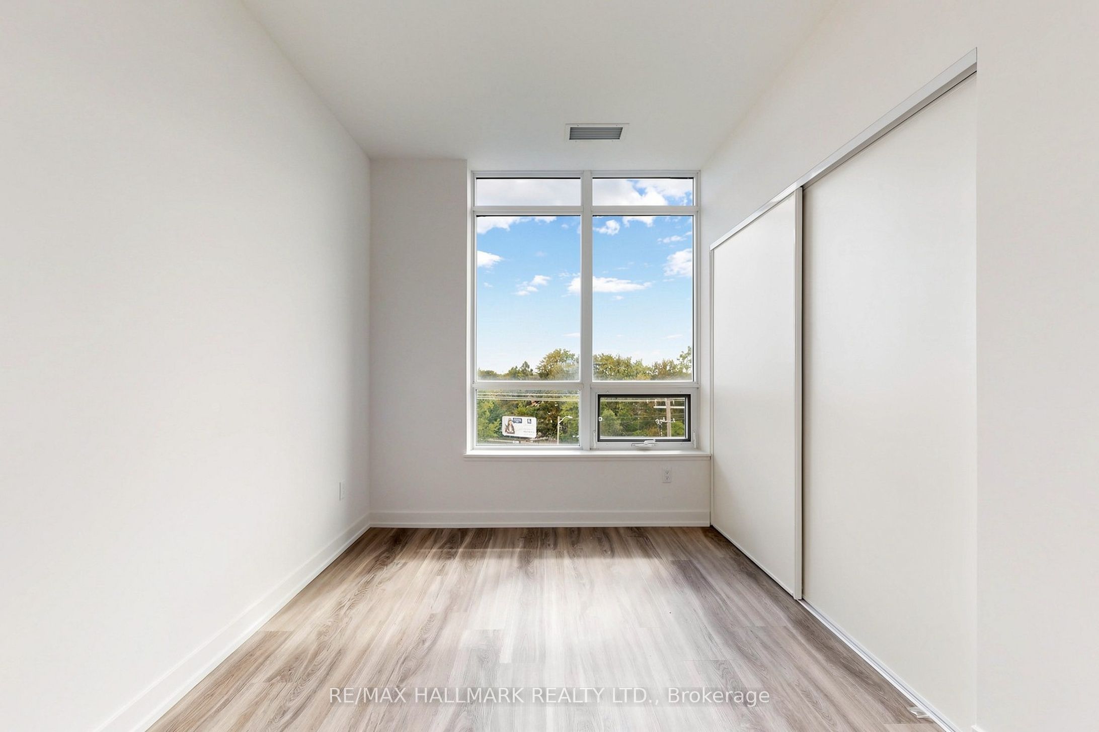 1010 Dundas Street E 517 Property Photo 26