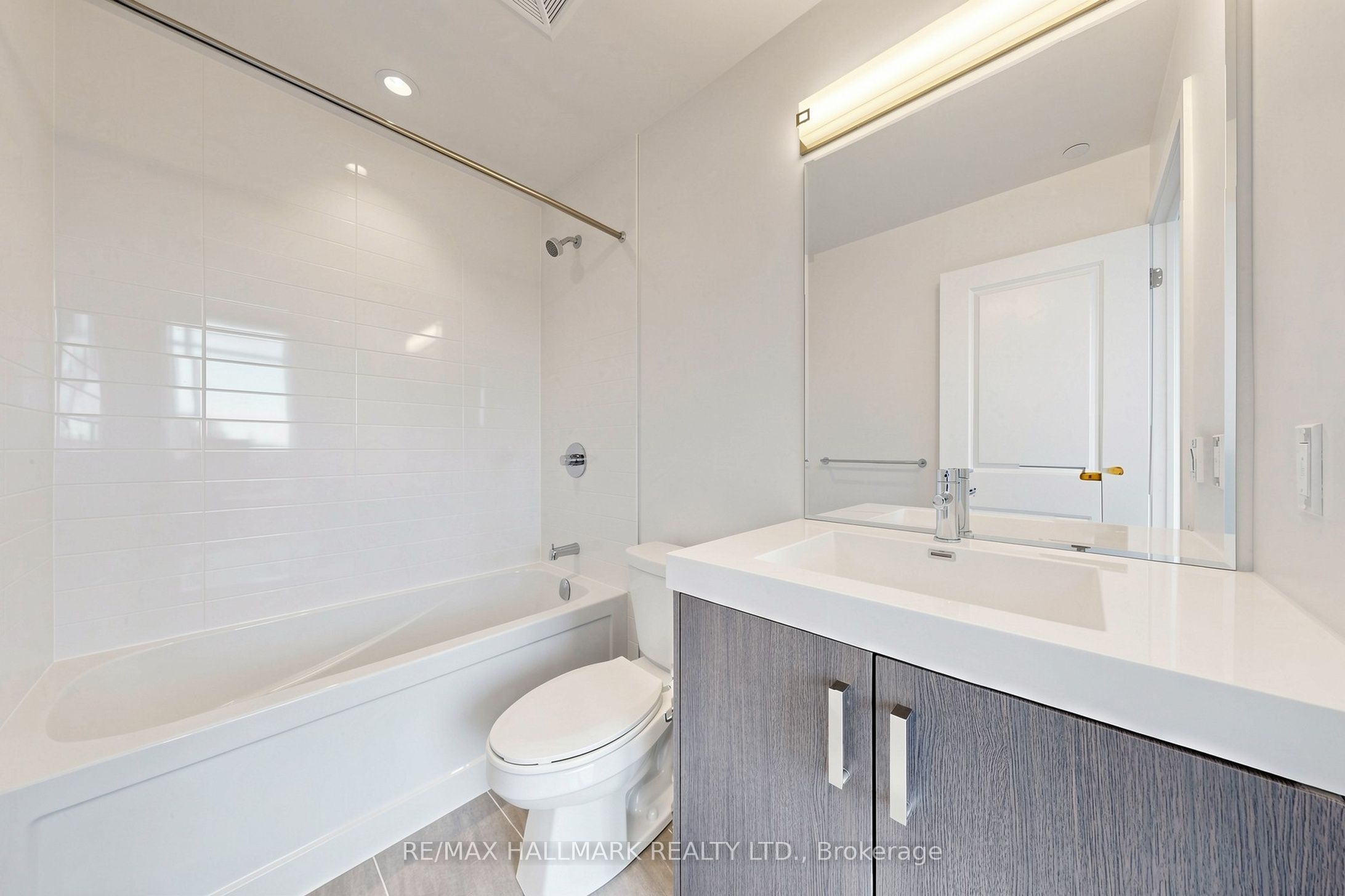 1010 Dundas Street E 517 Property Photo 29