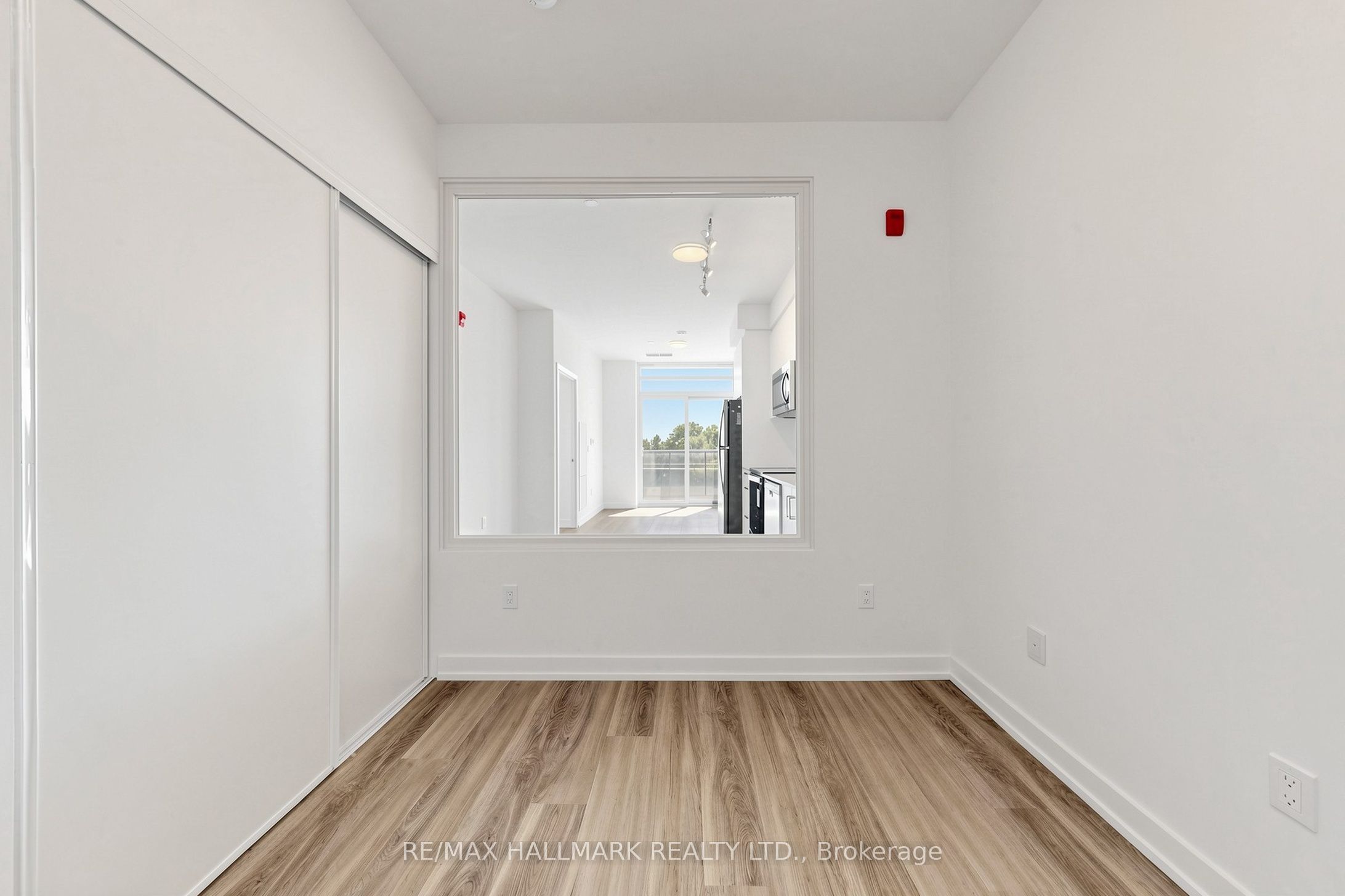 1010 Dundas Street E 517 Property Photo 31