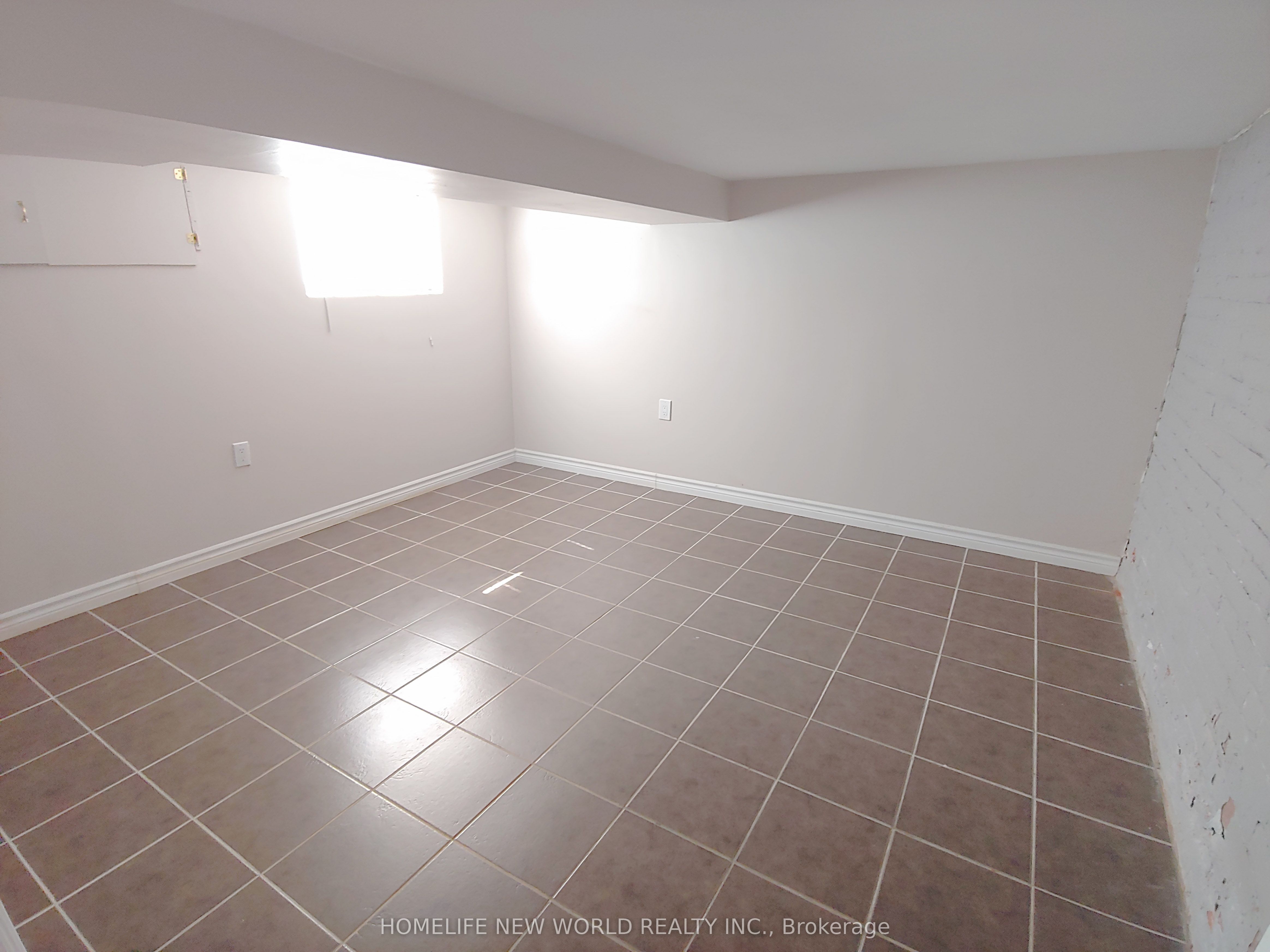 35 East Lynn Avenue Main Property Photo 7