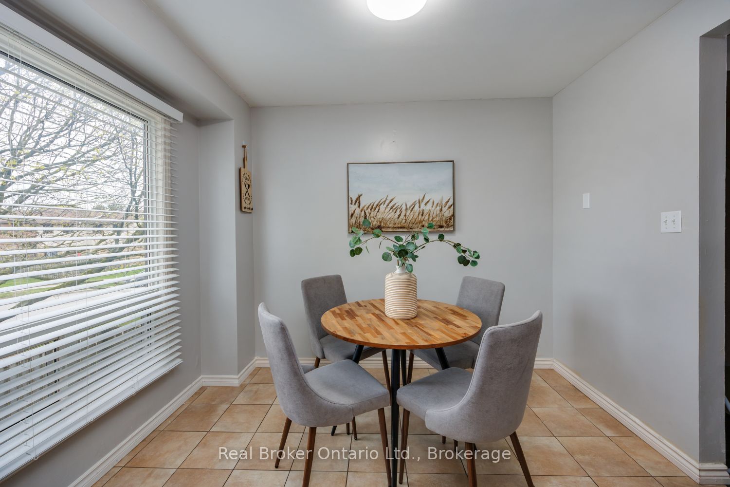 220 Ormond Drive 30 Property Photo 9