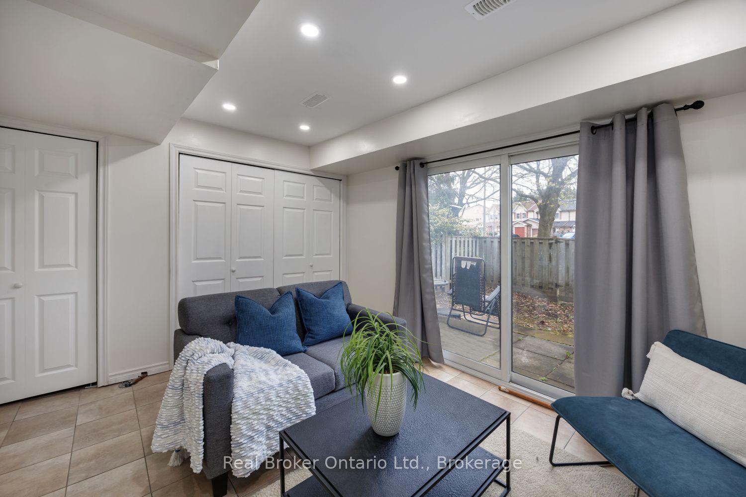 220 Ormond Drive 30 Property Photo 20