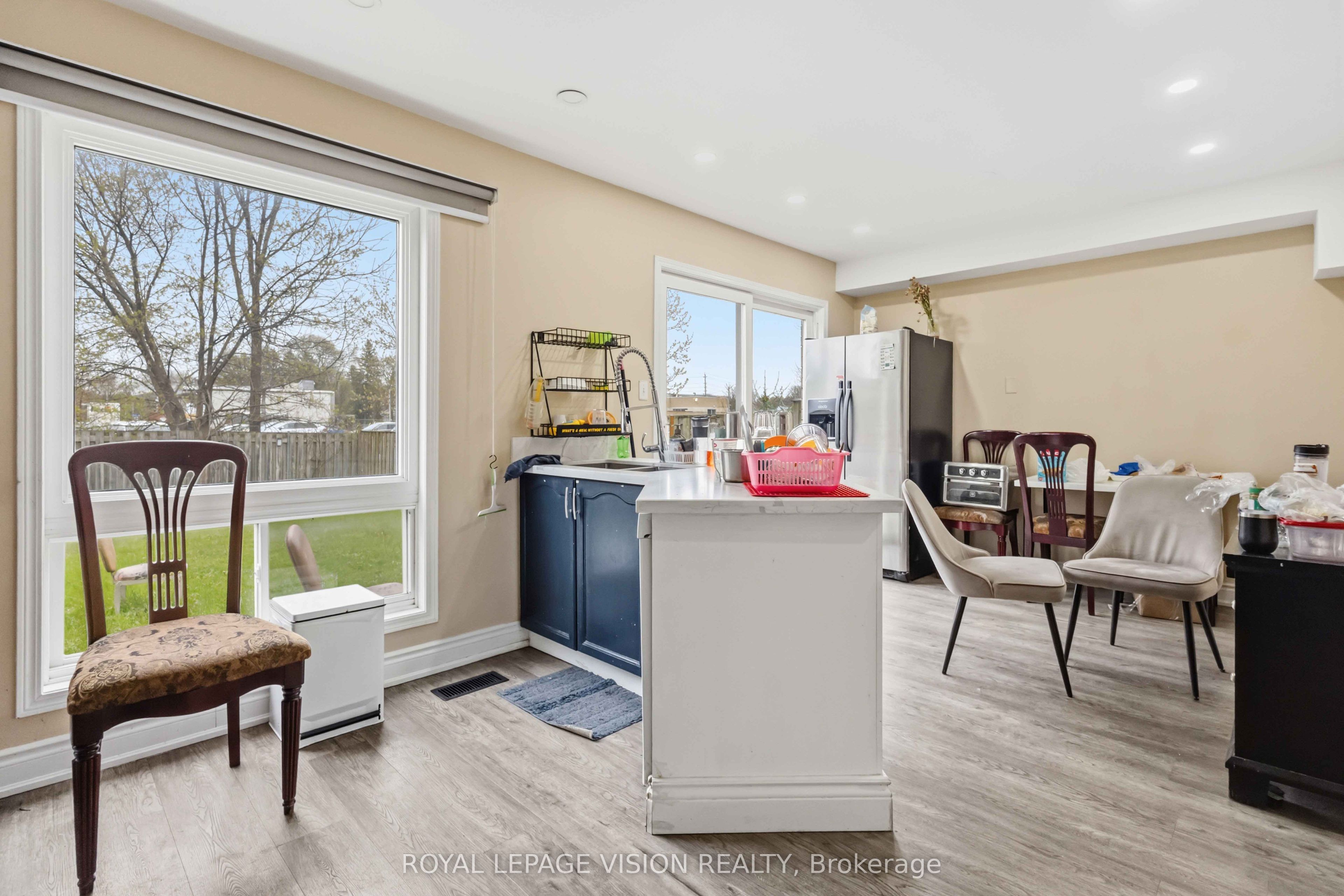 1815 Dalhousie Crescent Property Photo 12