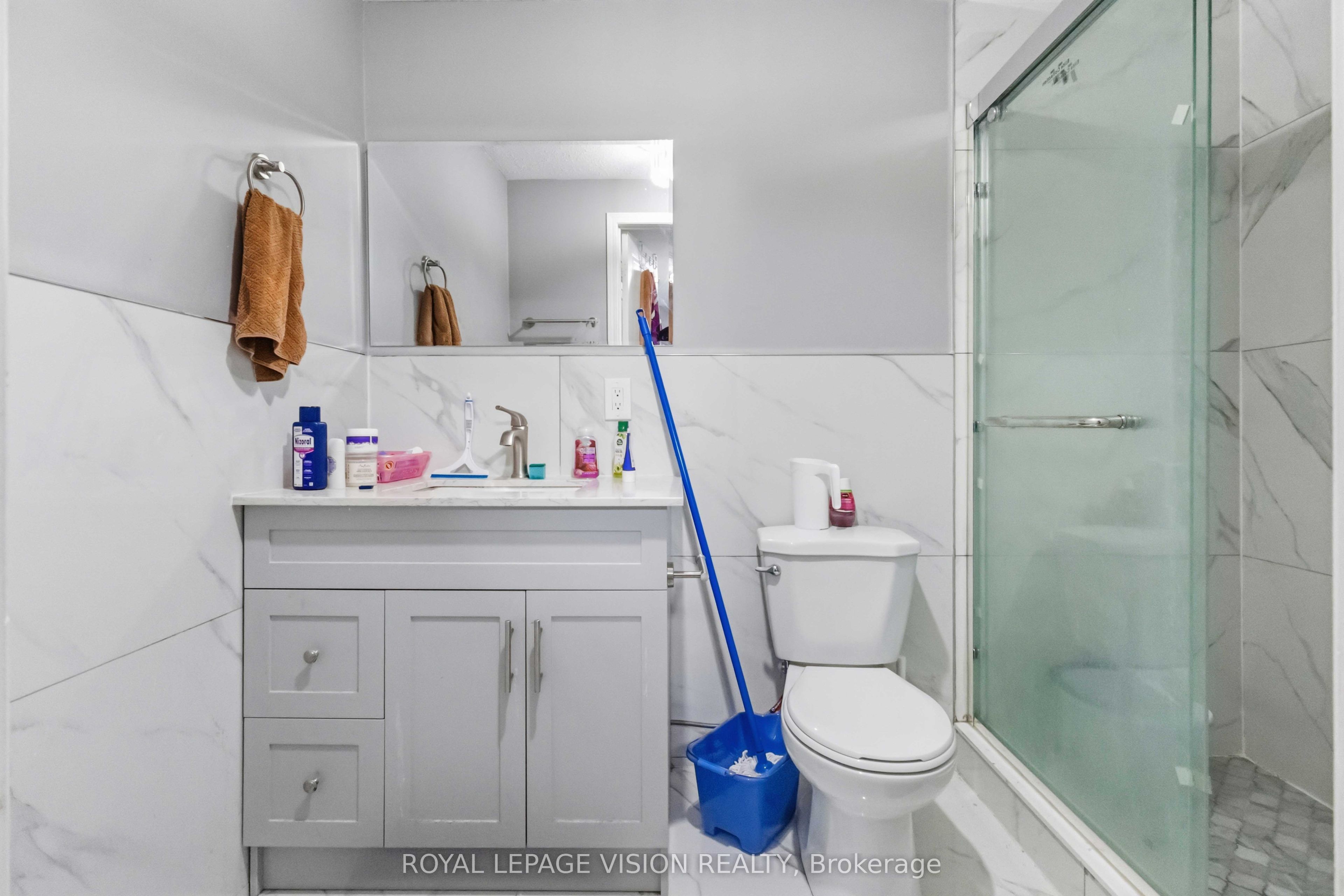 1815 Dalhousie Crescent Property Photo 24