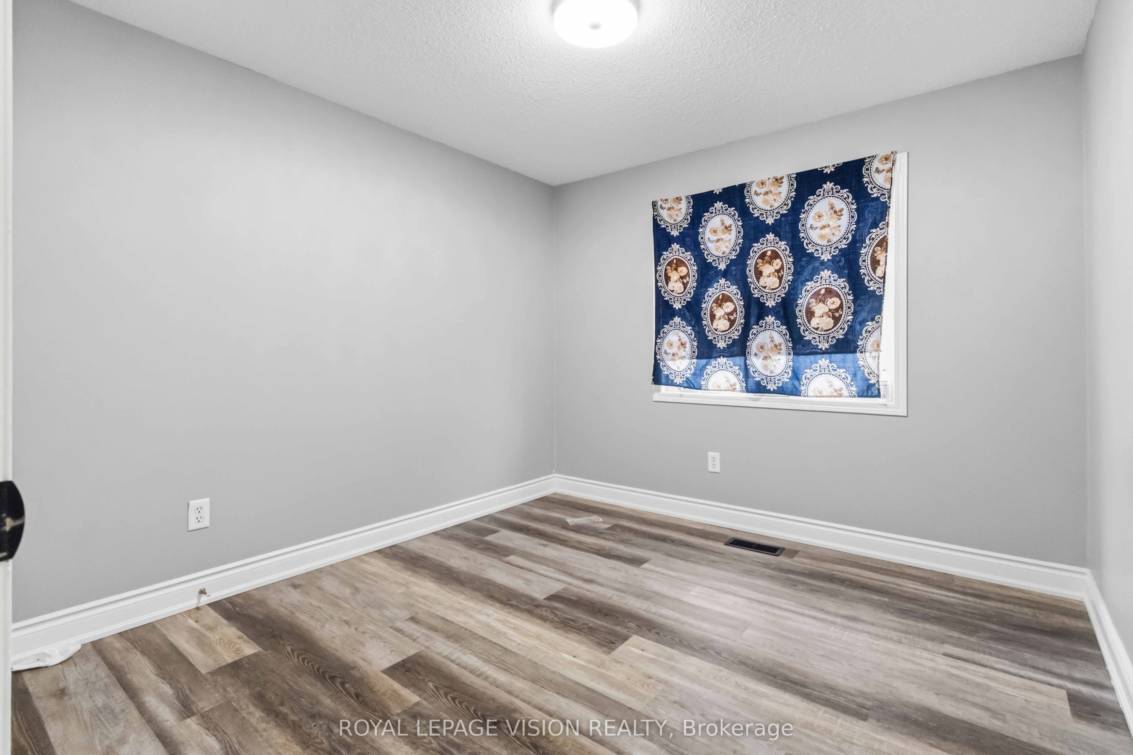 1815 Dalhousie Crescent Property Photo 26