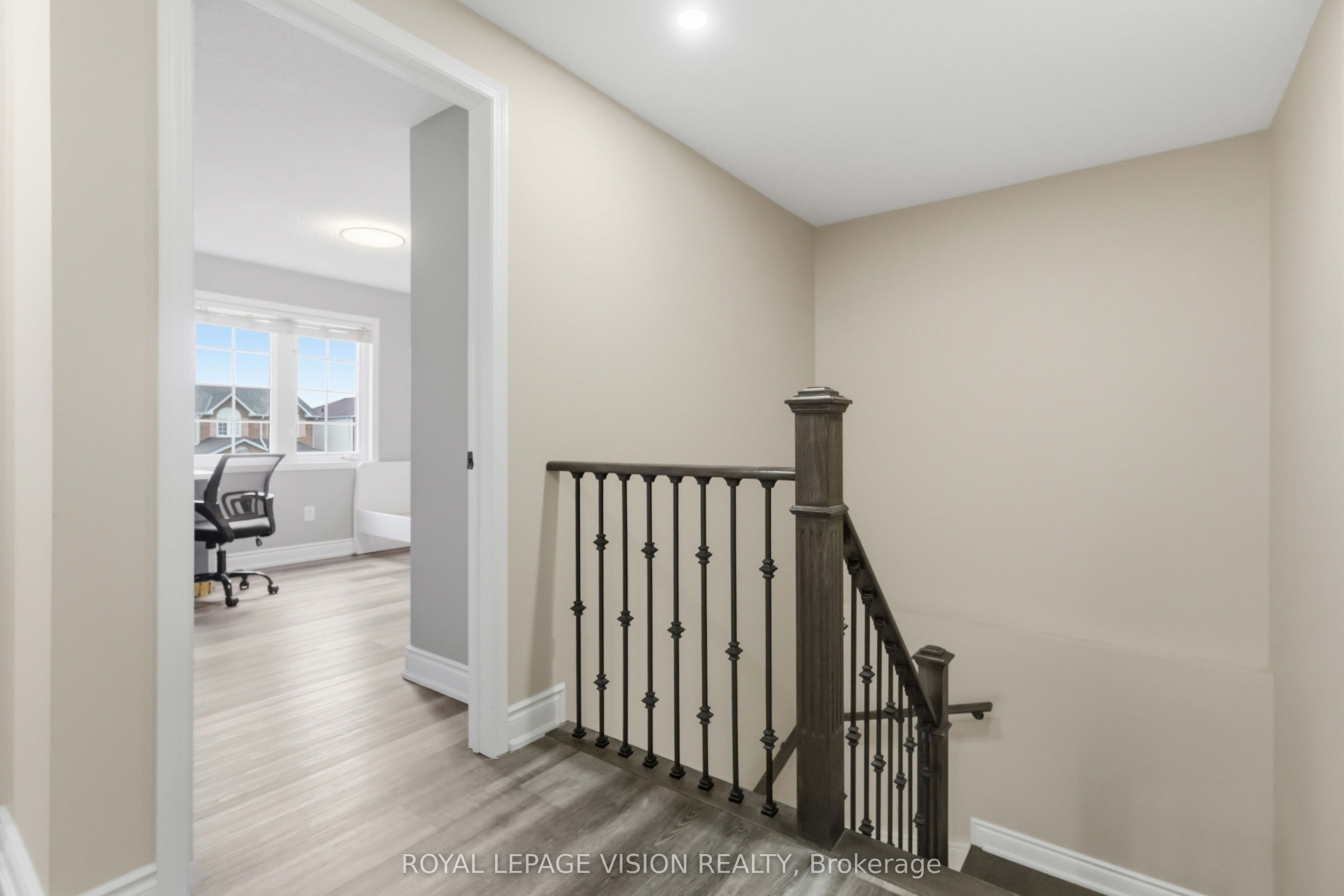 1815 Dalhousie Crescent Property Photo 28